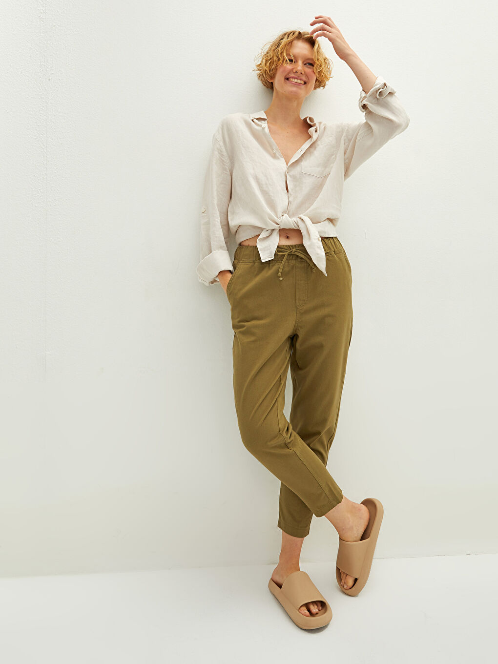 Elastic Waist Straight Pocket Detailed Cotton Women's Trousers