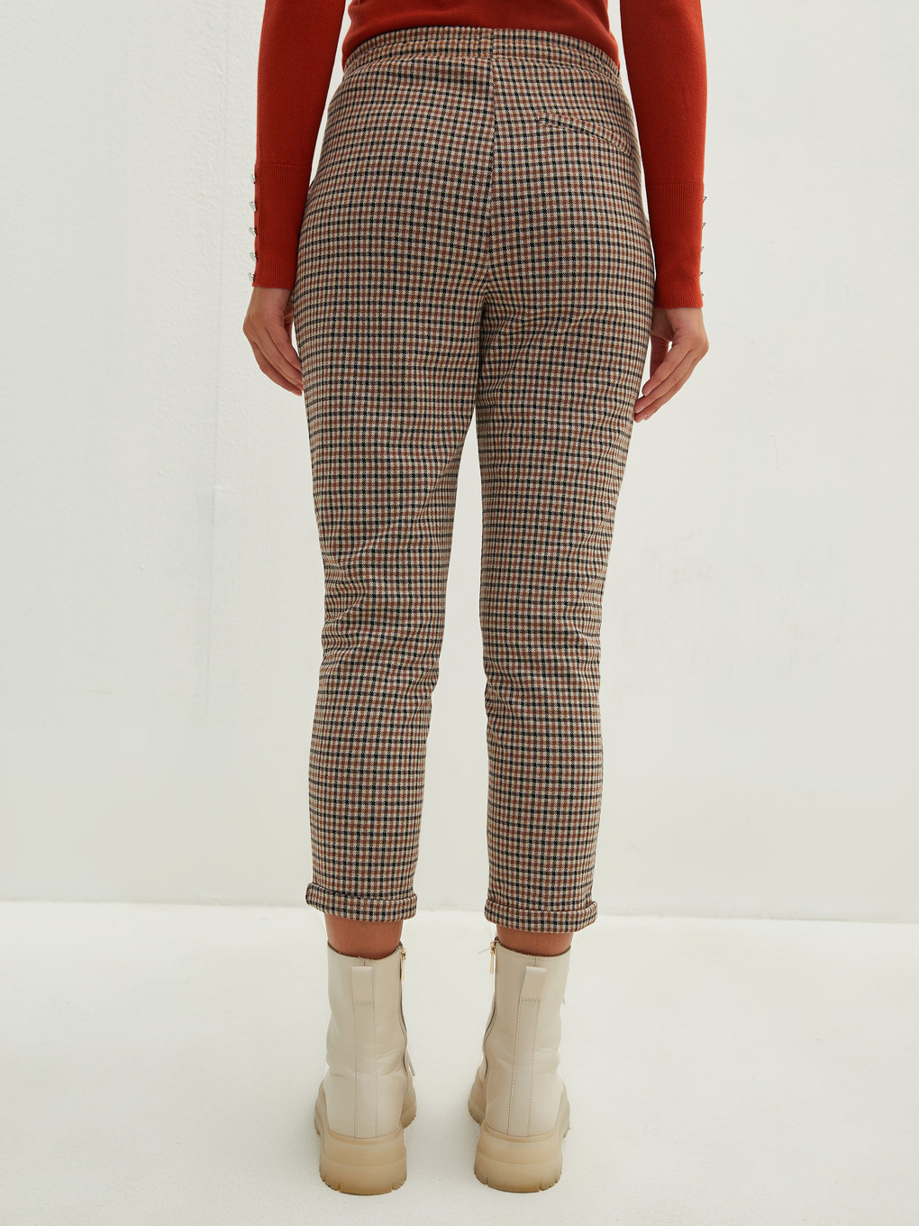 Elastic Waist Wide Fit Plaid Ankle Length Women's Trousers-5