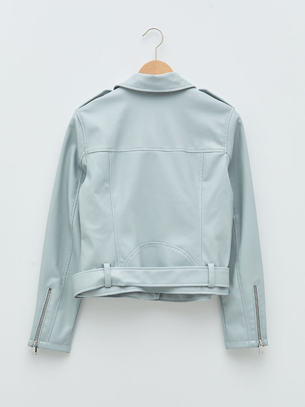 Mavi Biker Yaka Düz Fermuar Kapamalı Cep Detaylı Kadın Deri Görünümlü Mont-6