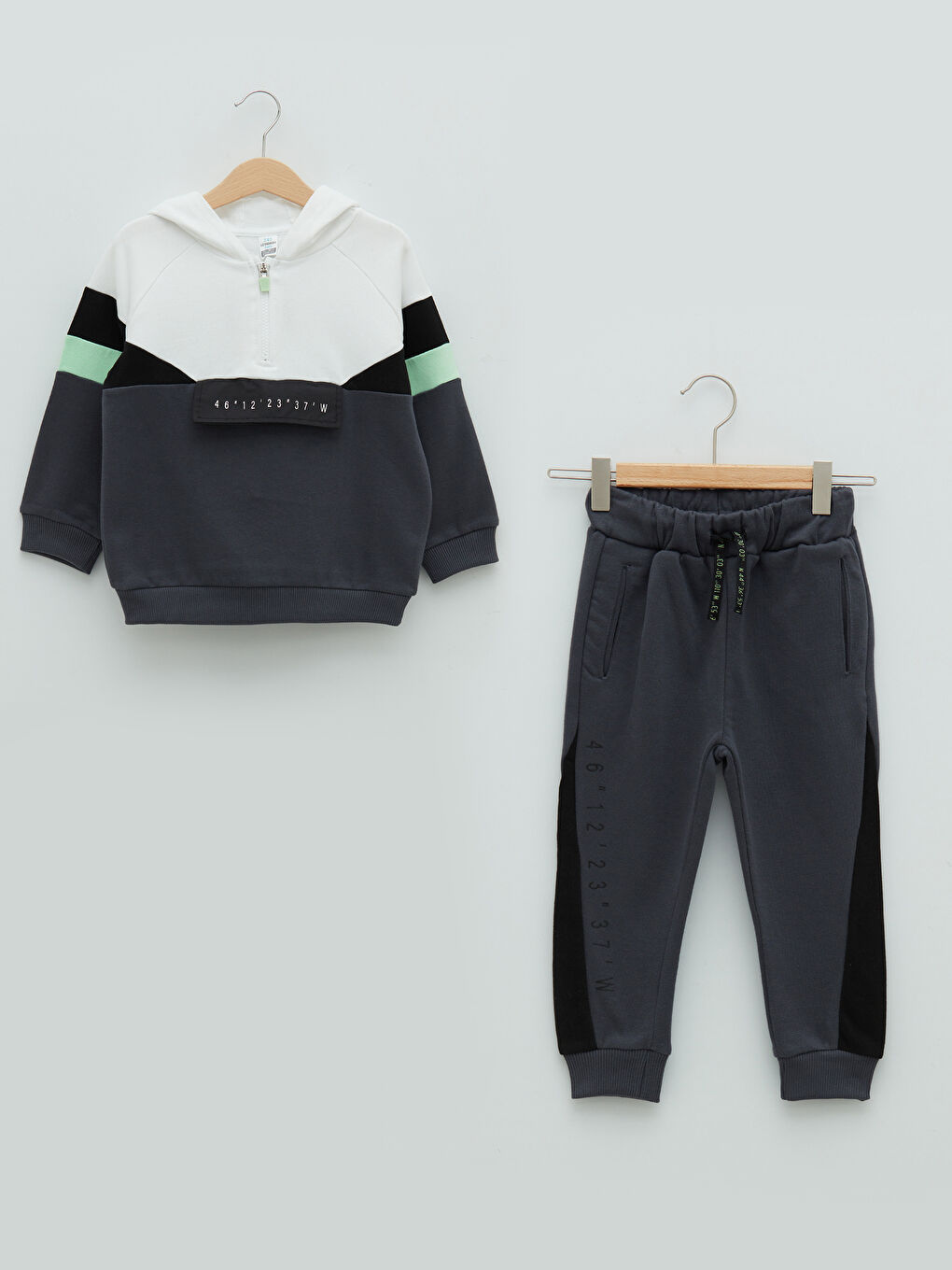 Ensemble Sweat-Shirt à Capuche et Pantalon de Jogging Bébé Garçon à Manches Longues et Blocs de Couleurs Lot de 2