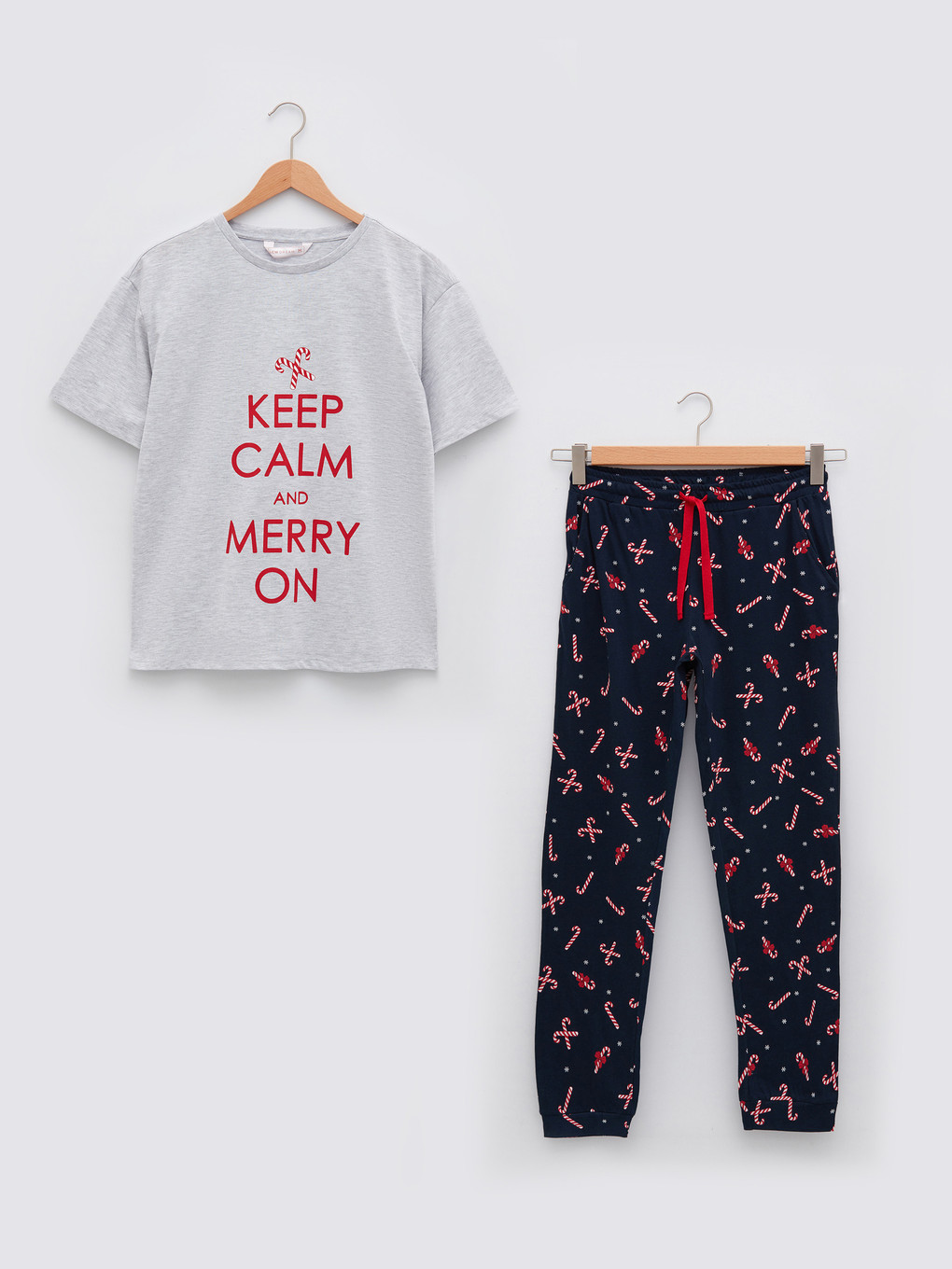 Lacivert Bisiklet Yaka Yılbaşı Temalı Kısa Kollu Kadın Pijama Takımı-5