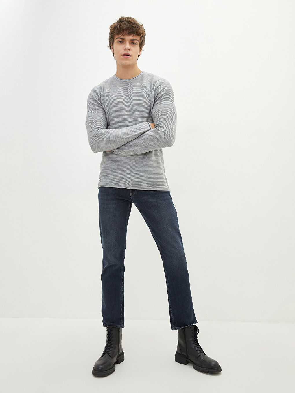 Crew Neck Long Sleeve Men's Tricot Sweater-2