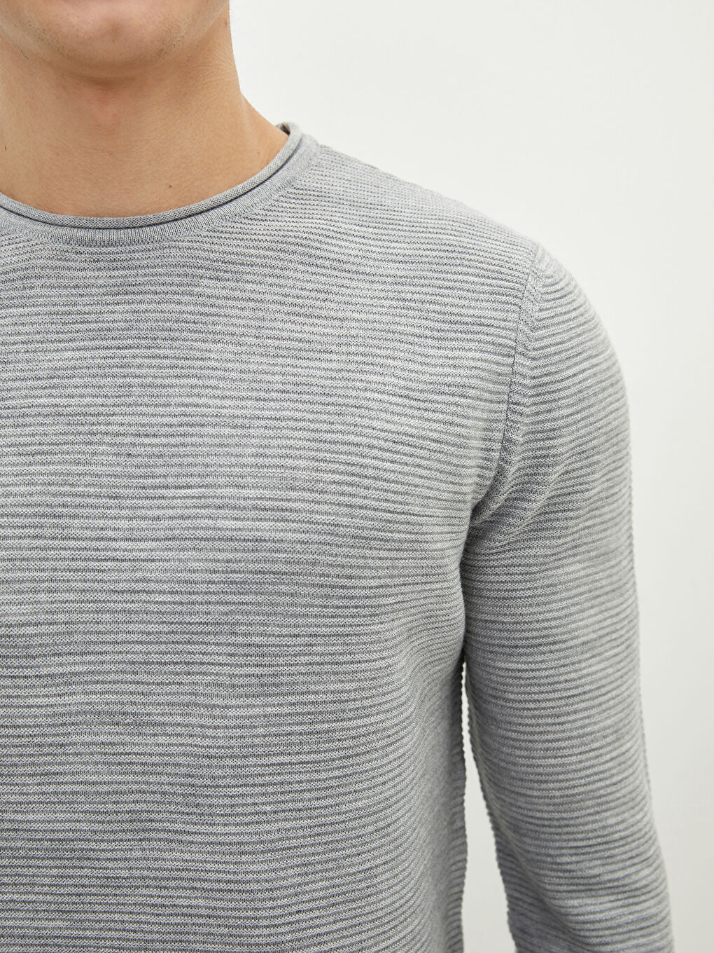 Crew Neck Long Sleeve Men's Tricot Sweater-3