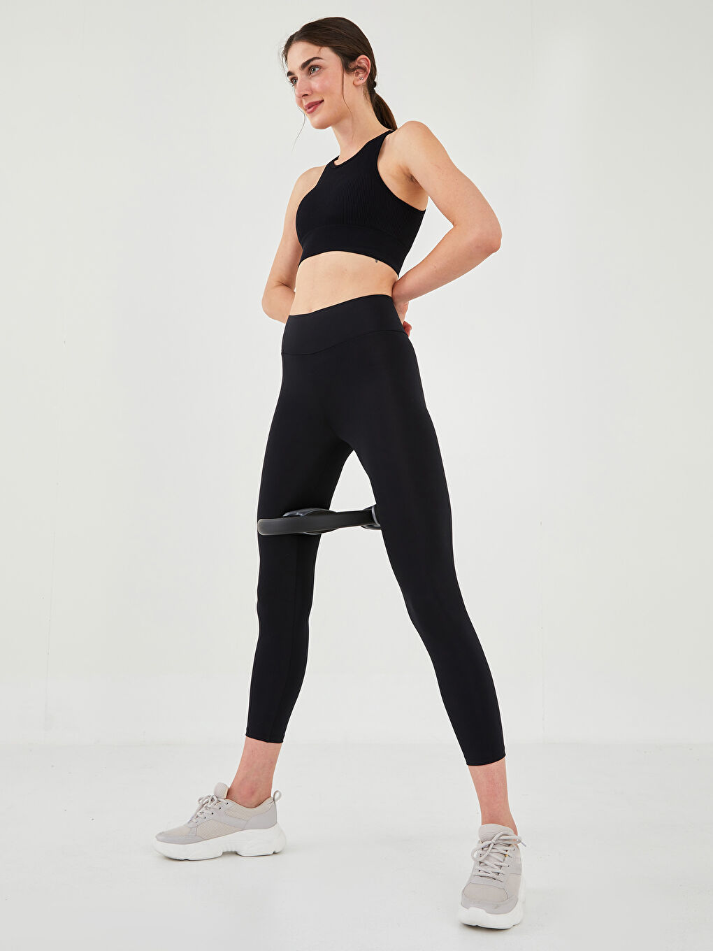 Women's Elasticated Waist Plain Leggings