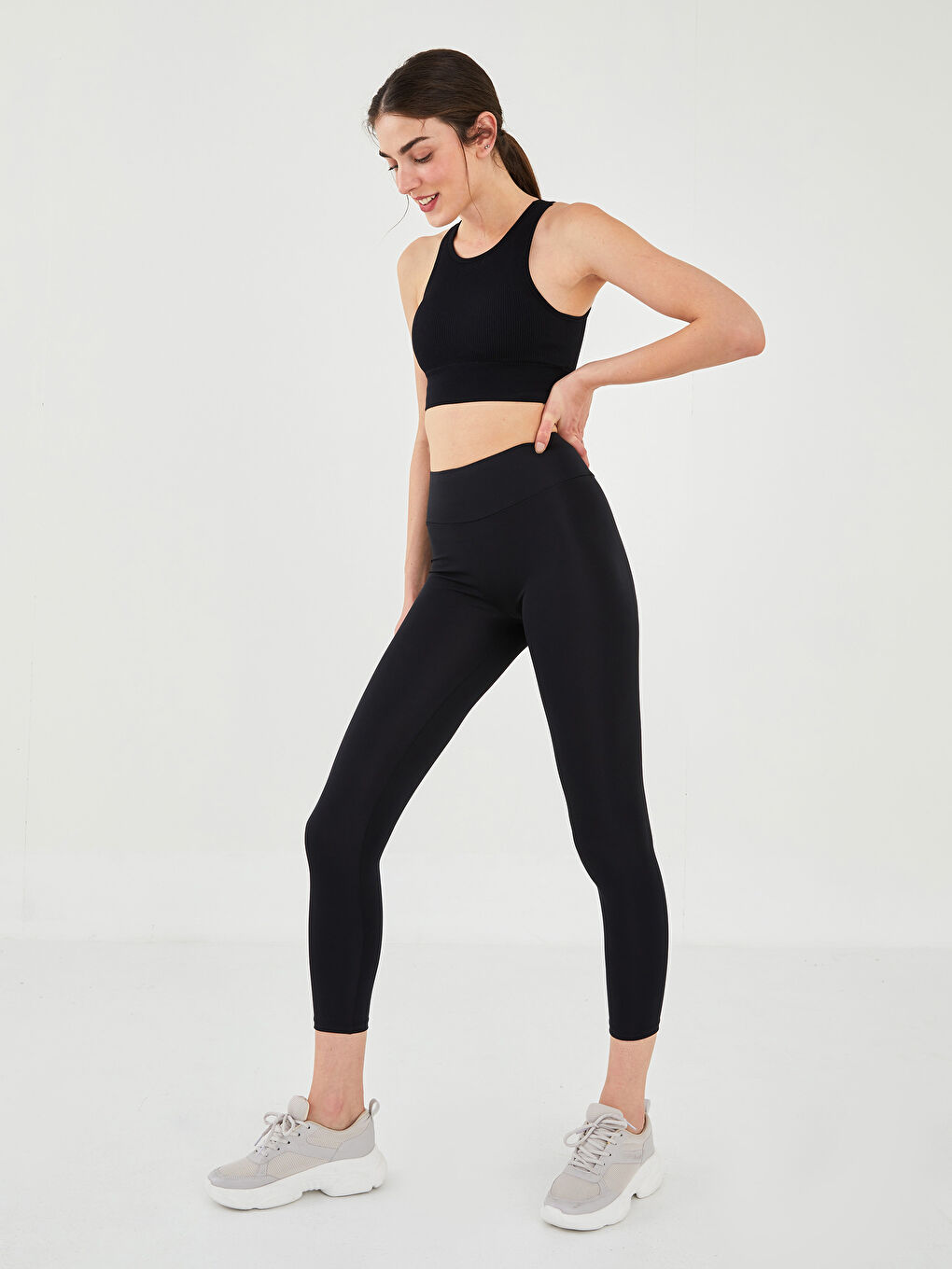 Women's Elasticated Waist Plain Leggings-1
