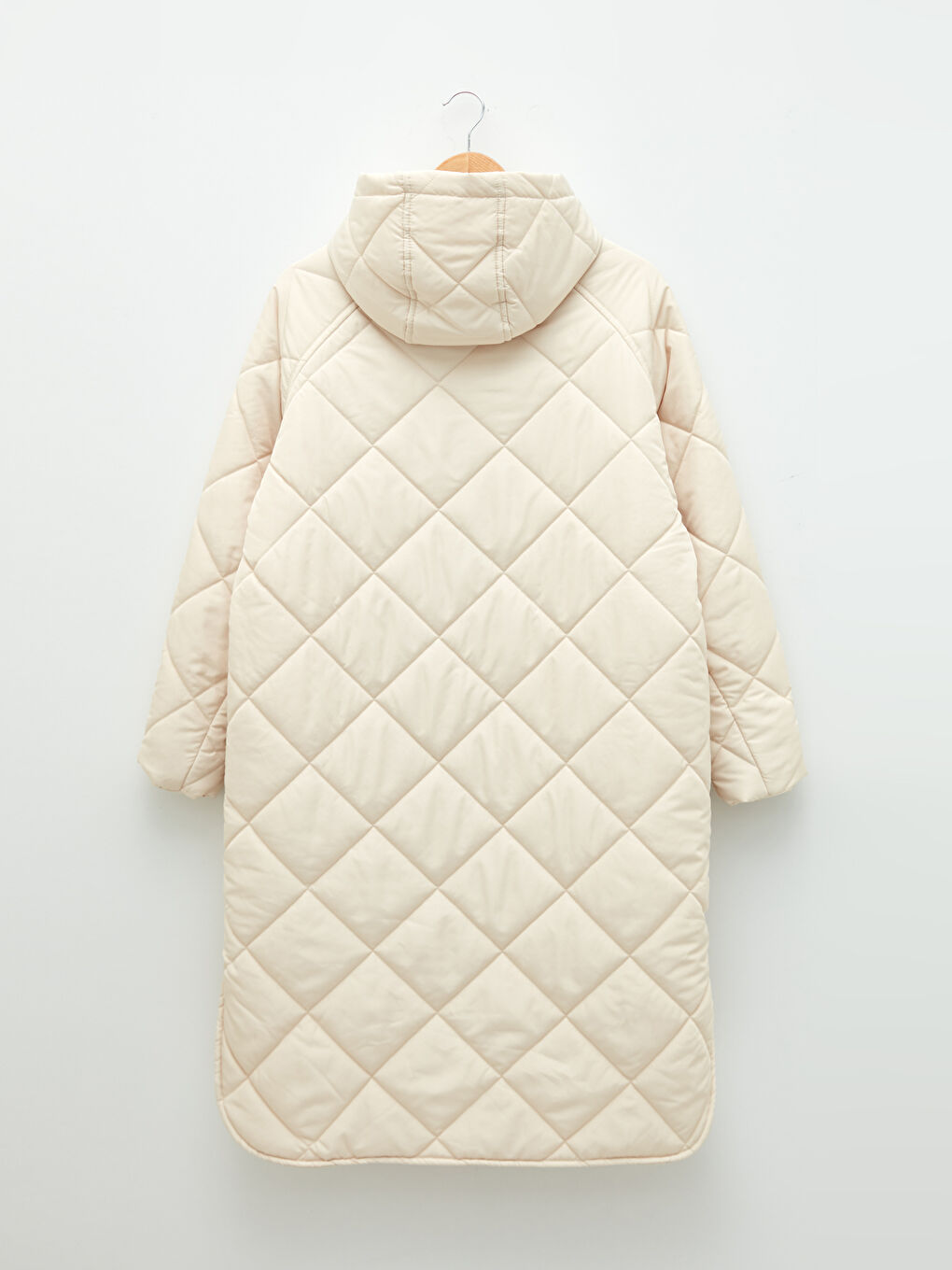 Kapüşonlu Kapitone Desenli Uzun Kollu İnce Kadın Şişme Mont-6