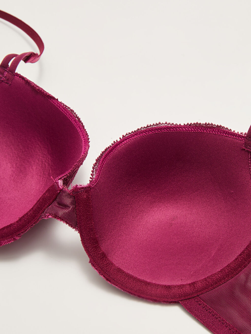 LCW DREAM Underwire Lace Detailed Non-Padded Satin Fantasy T-Shirt Bra -W1DA61Z8-HHC