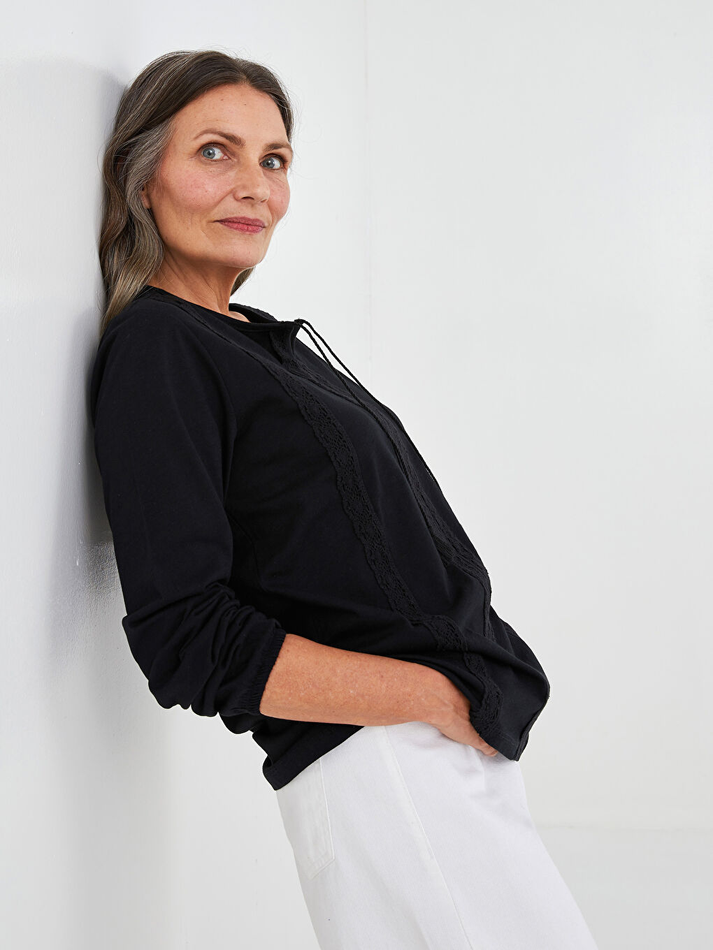 Tie Collar Embroidered Long Sleeve Cotton Women's Blouse