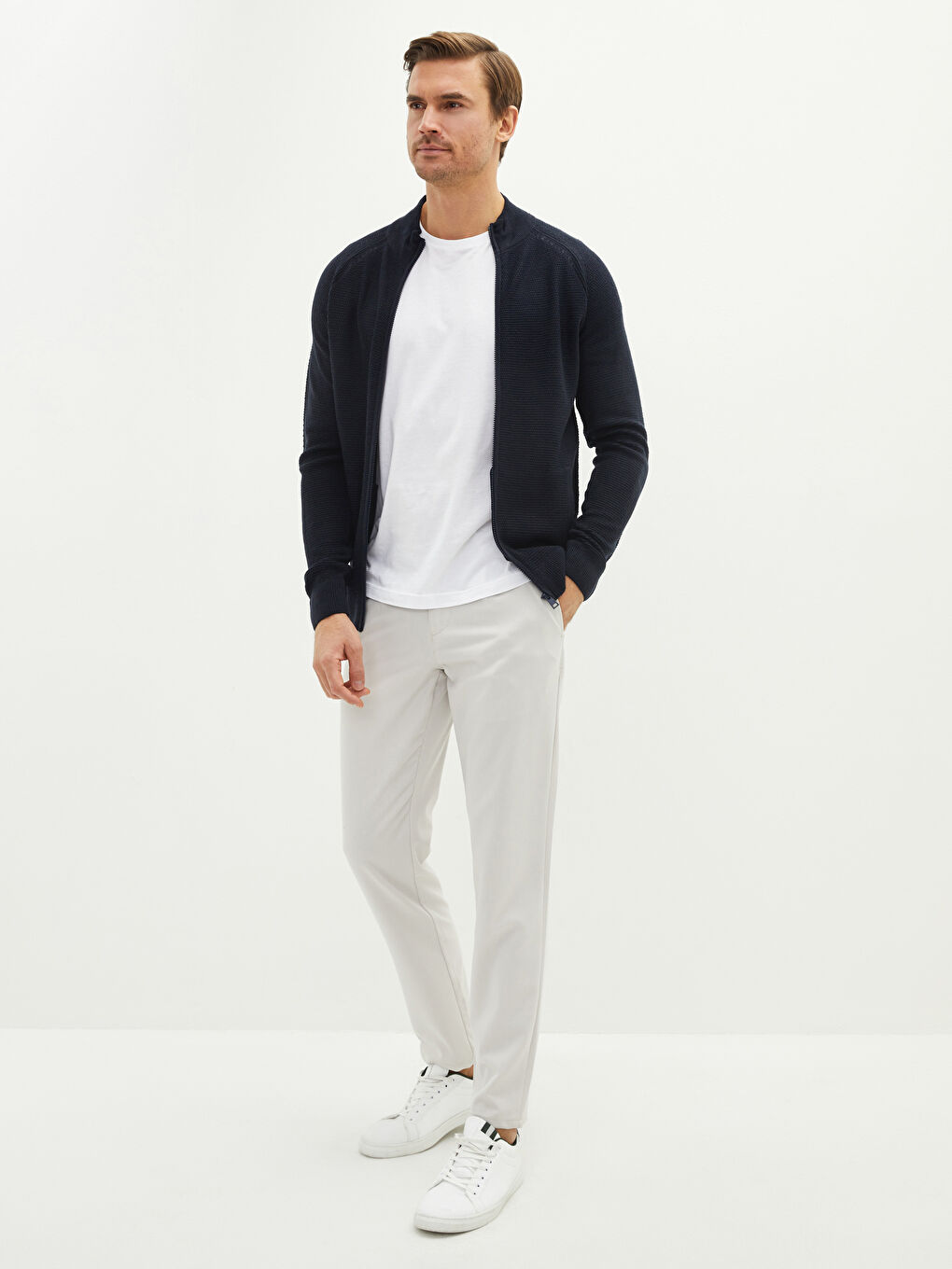 Lacivert Standart Kalıp Dik Yaka Uzun Kollu Erkek Triko Hırka-2