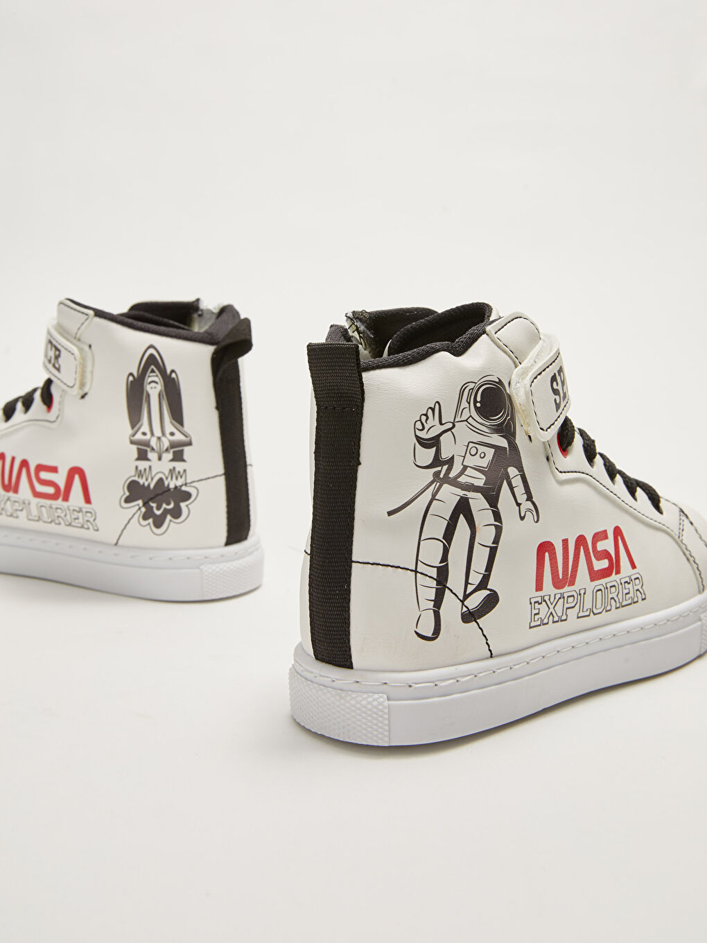 Nasa Licensed Velcro Ankle Boys Sports Shoes-4