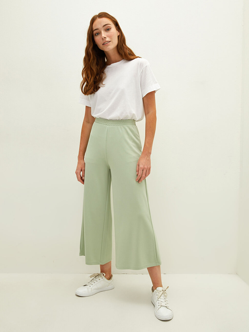 Yeşil Kadın Beli Lastikli Düz Kapri-1