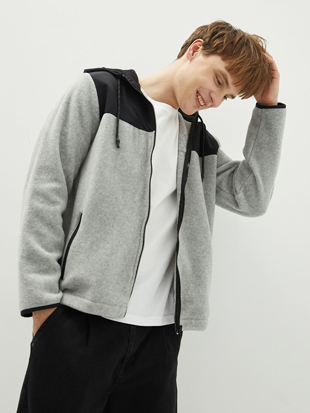 Gri Kapüşonlu Uzun Kollu Renk Bloklu Erkek Spor Hırka