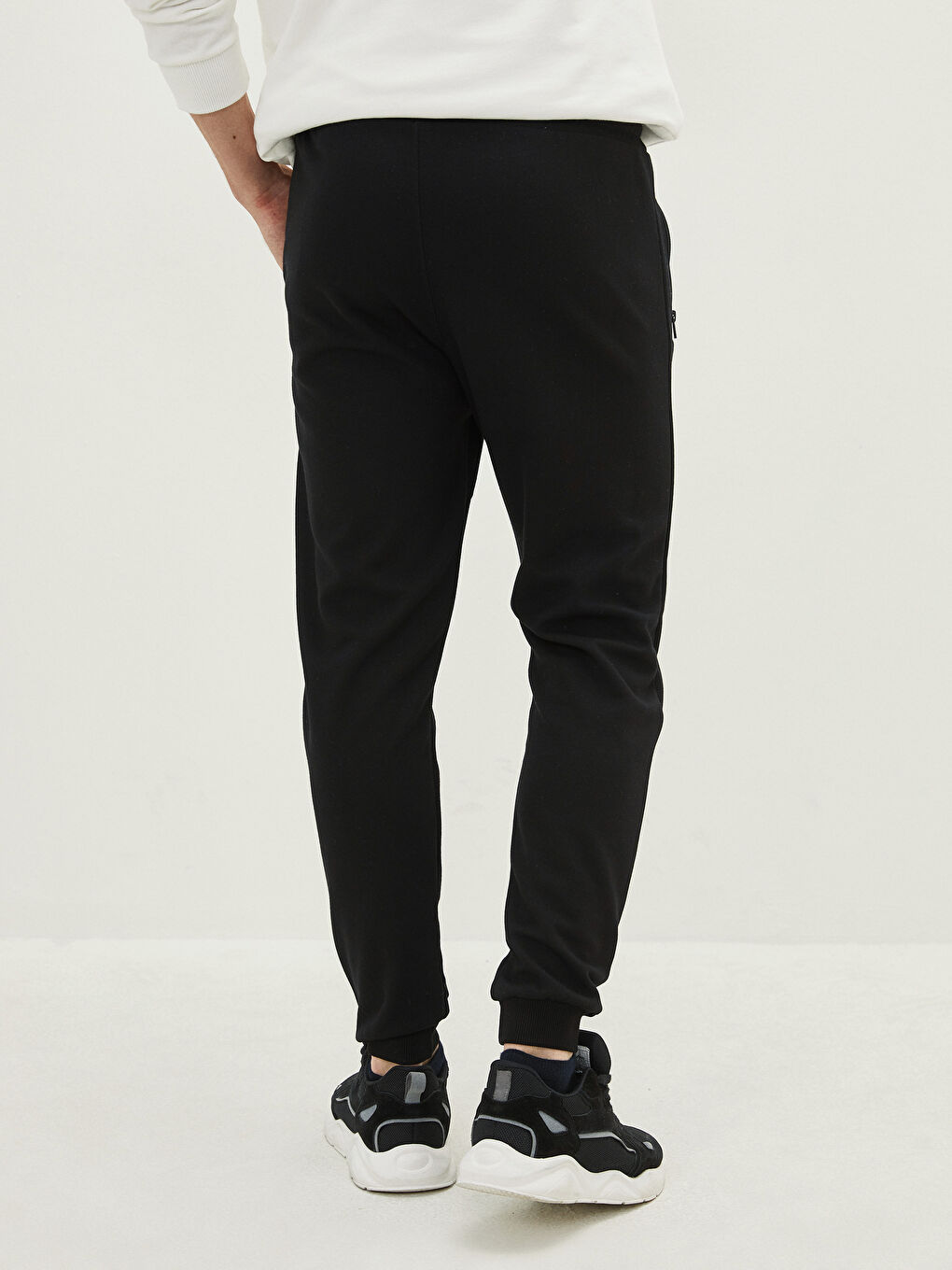 Siyah Slim Fit Erkek Jogger Eşofman Altı-4