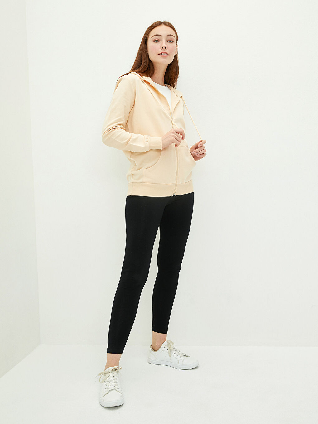 Bej Kapüşon Yaka Düz Uzun Kollu Kadın Hırka-4