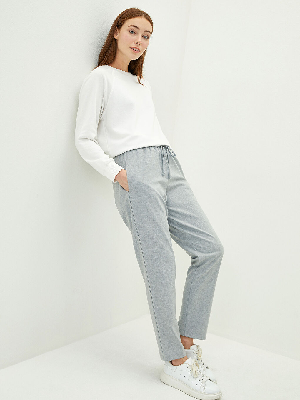 LCW Modest Elastic Waist Straight Pocket Detailed Women's Harem Trousers -W1DH80Z8-RTP