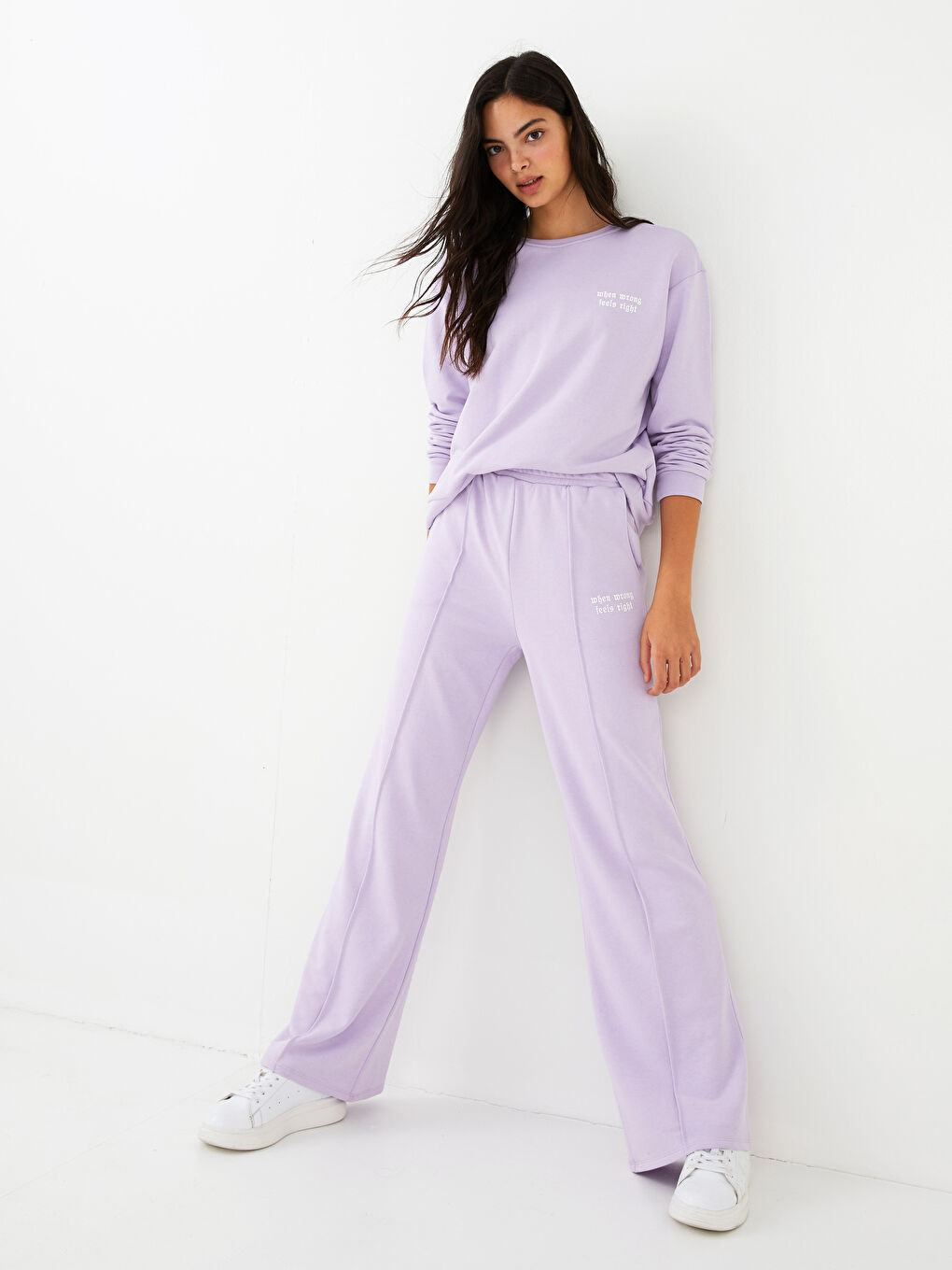 بنطلون رياضي بخصر مطاطي بتفاصيل جيب مطبوع للسيدات-3