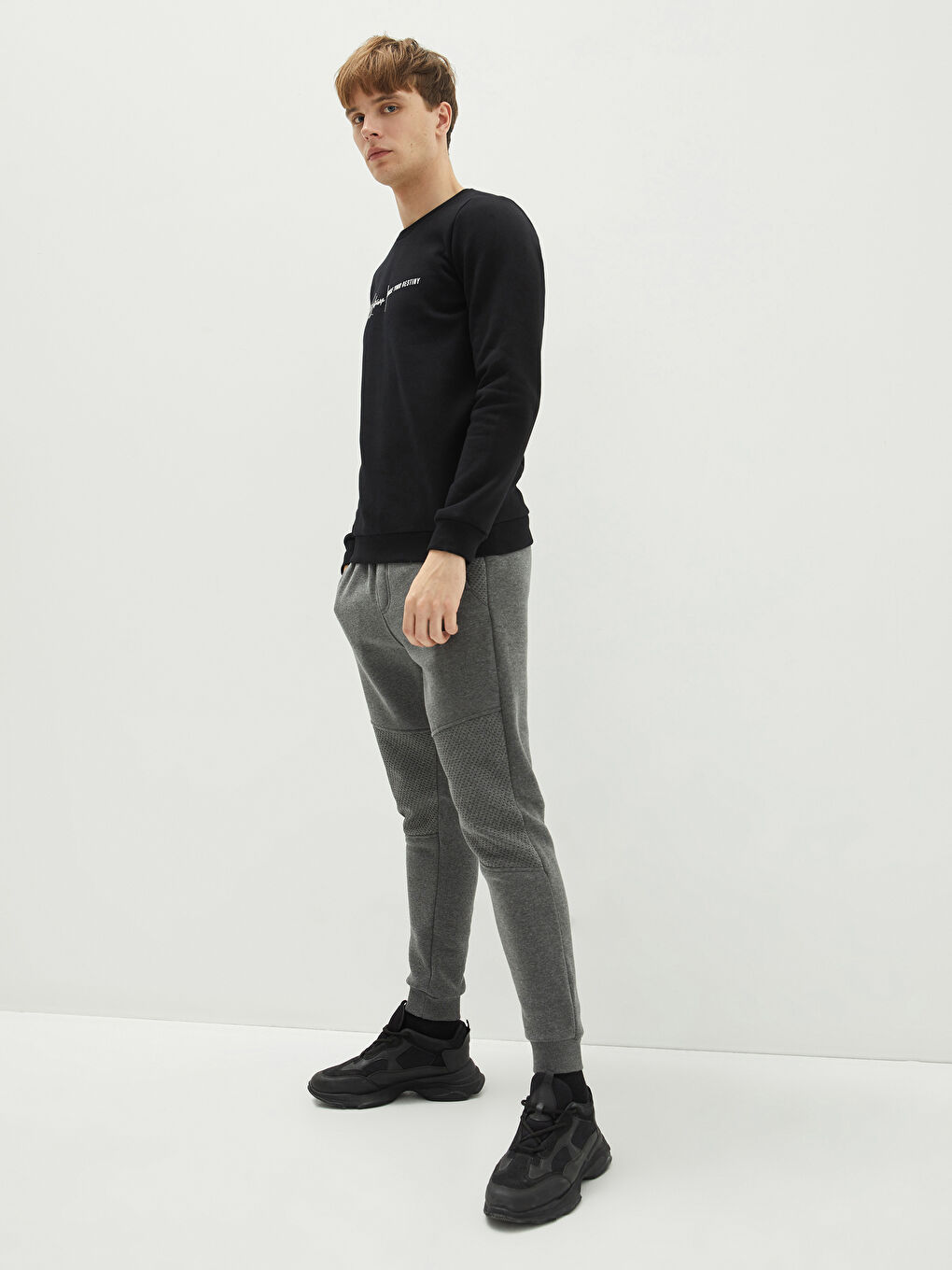 Slim Fit Men's Thick Jogger Sweatpants-1