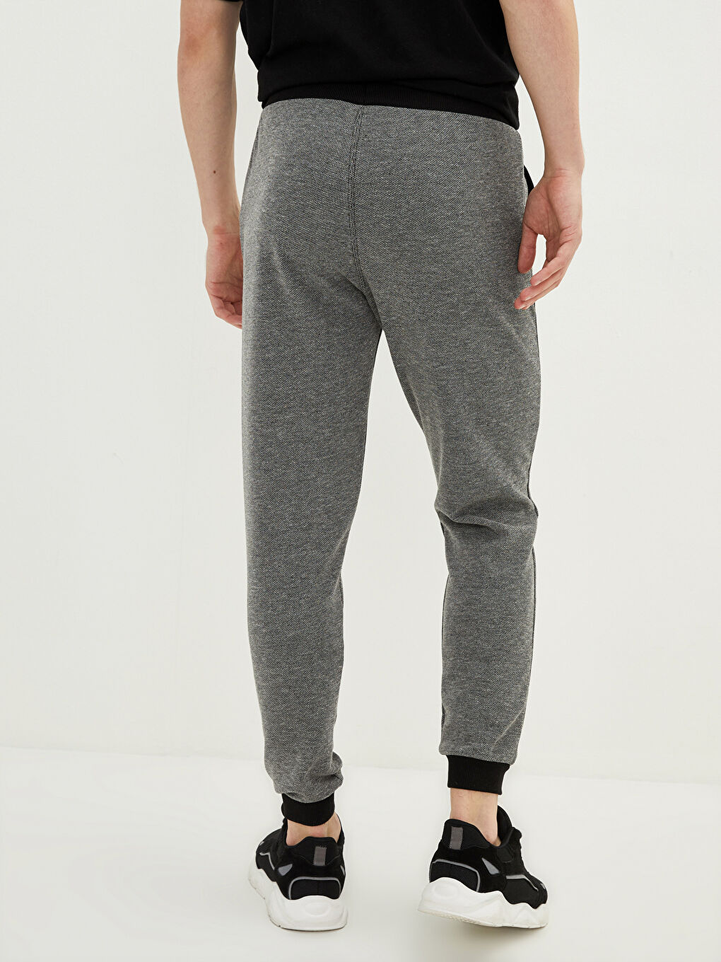 Siyah Slim Fit Erkek Jogger Eşofman Altı-4