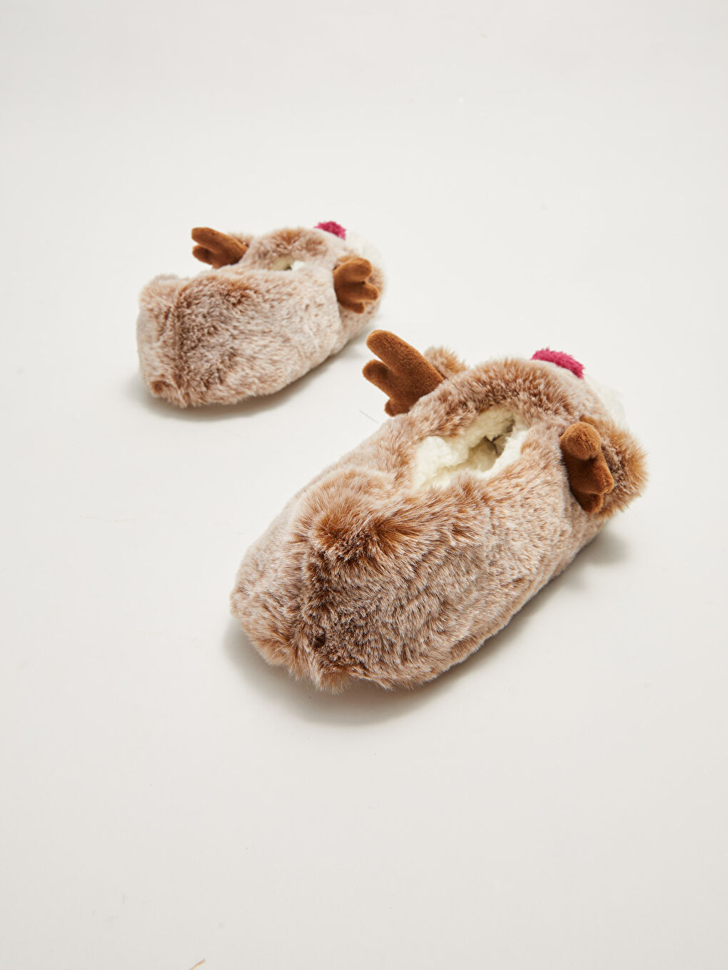 3D Appliqué Embroidery Detailed Women's Slippers-4