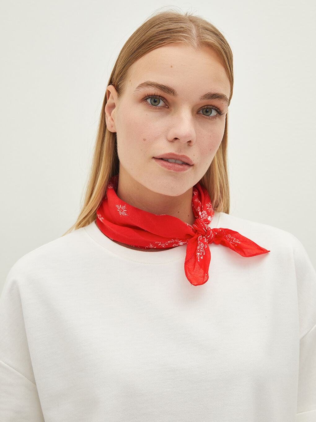 Paisley Patterned Women's Bandana