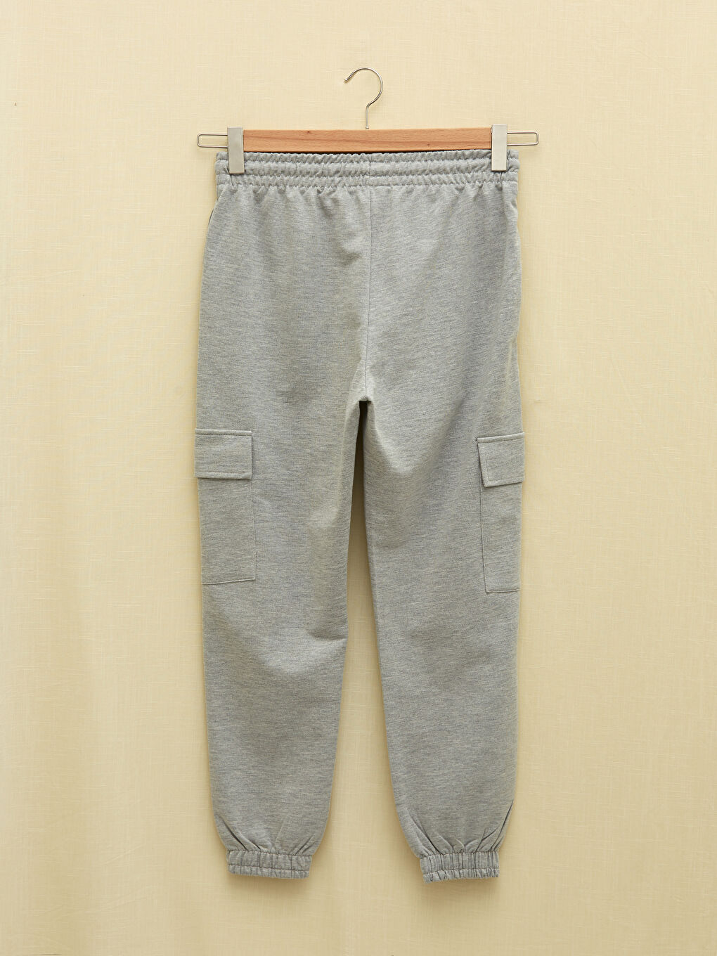 LC Waikiki Elastic Waist Regular Pocket Detailed Women's Jogger Sweatpants -W1DK15Z8-EEZ