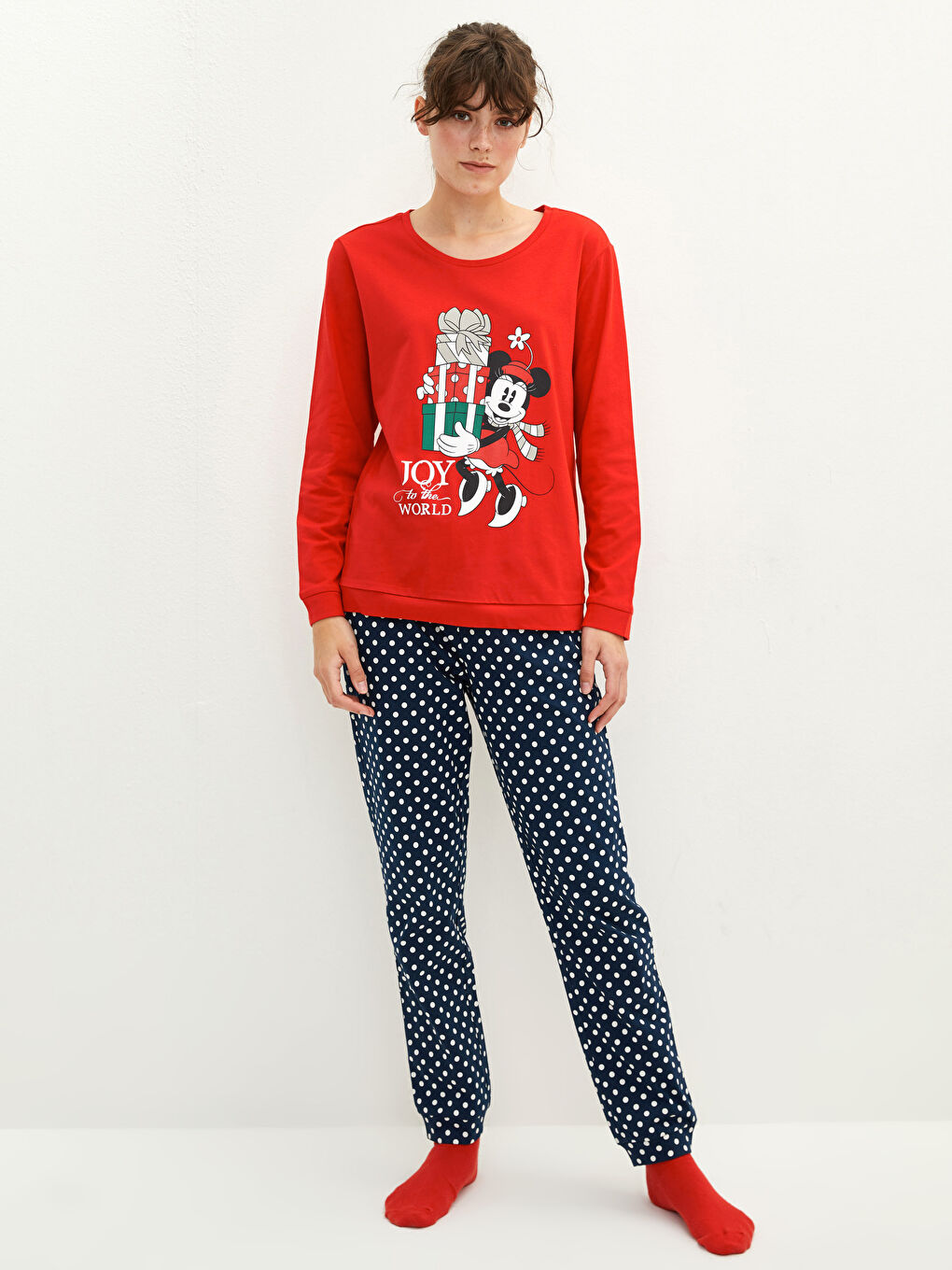 LCW DREAM Crew Neck Christmas Themed Minnie Mouse Printed Long Sleeve Cotton Women's Pajamas Set -W1DK37Z8-LSH