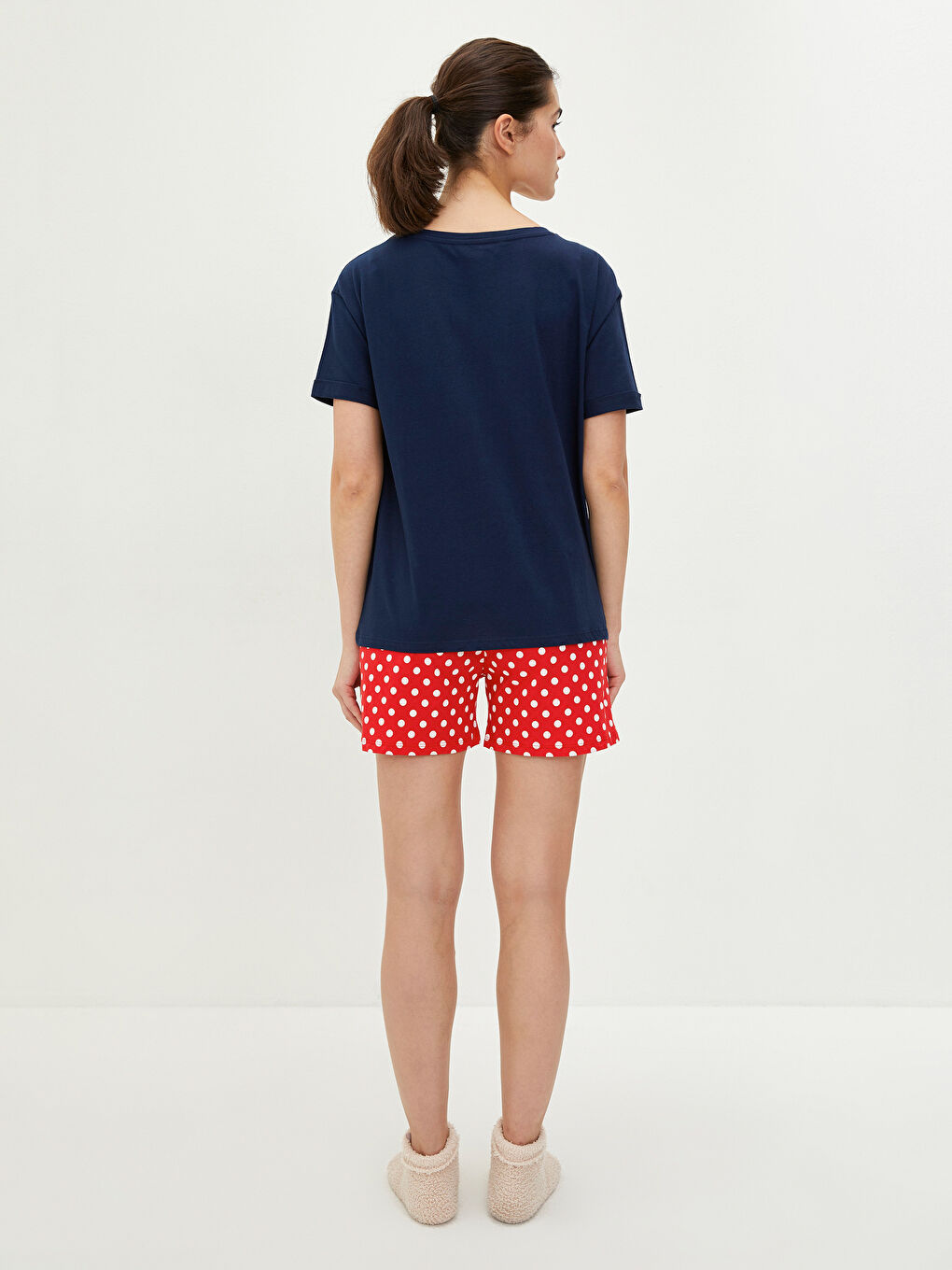 Комплект пижами за жени с къс ръкав и коледна тематика с кръгло деколте-4