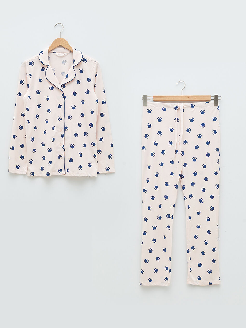 LCW DREAM Shirt Collar Patterned Long Sleeve Women's Cotton Pajamas Set -W1DK82Z8-LSZ