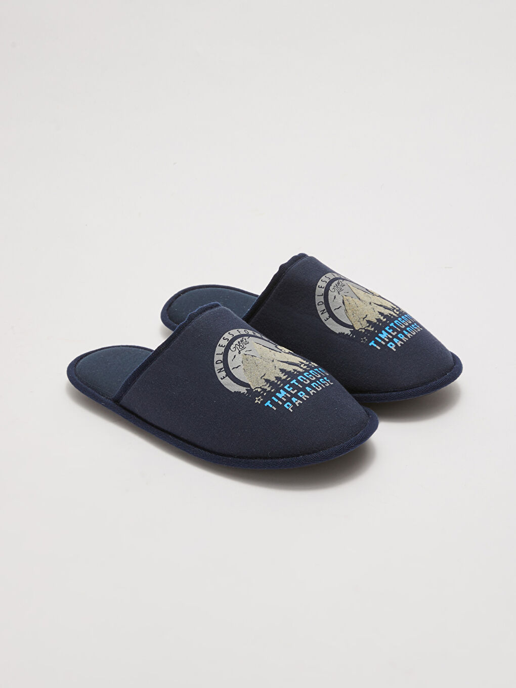 Lacivert Baskılı Önü Kapalı Erkek Ev Terliği