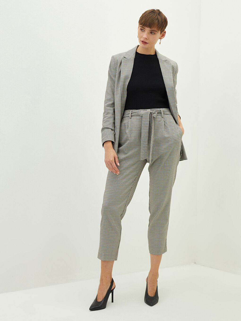 Pantaloni cu Talie Înaltă, Carouri, Croială Largă, Detalii cu Buzunare pentru Femei