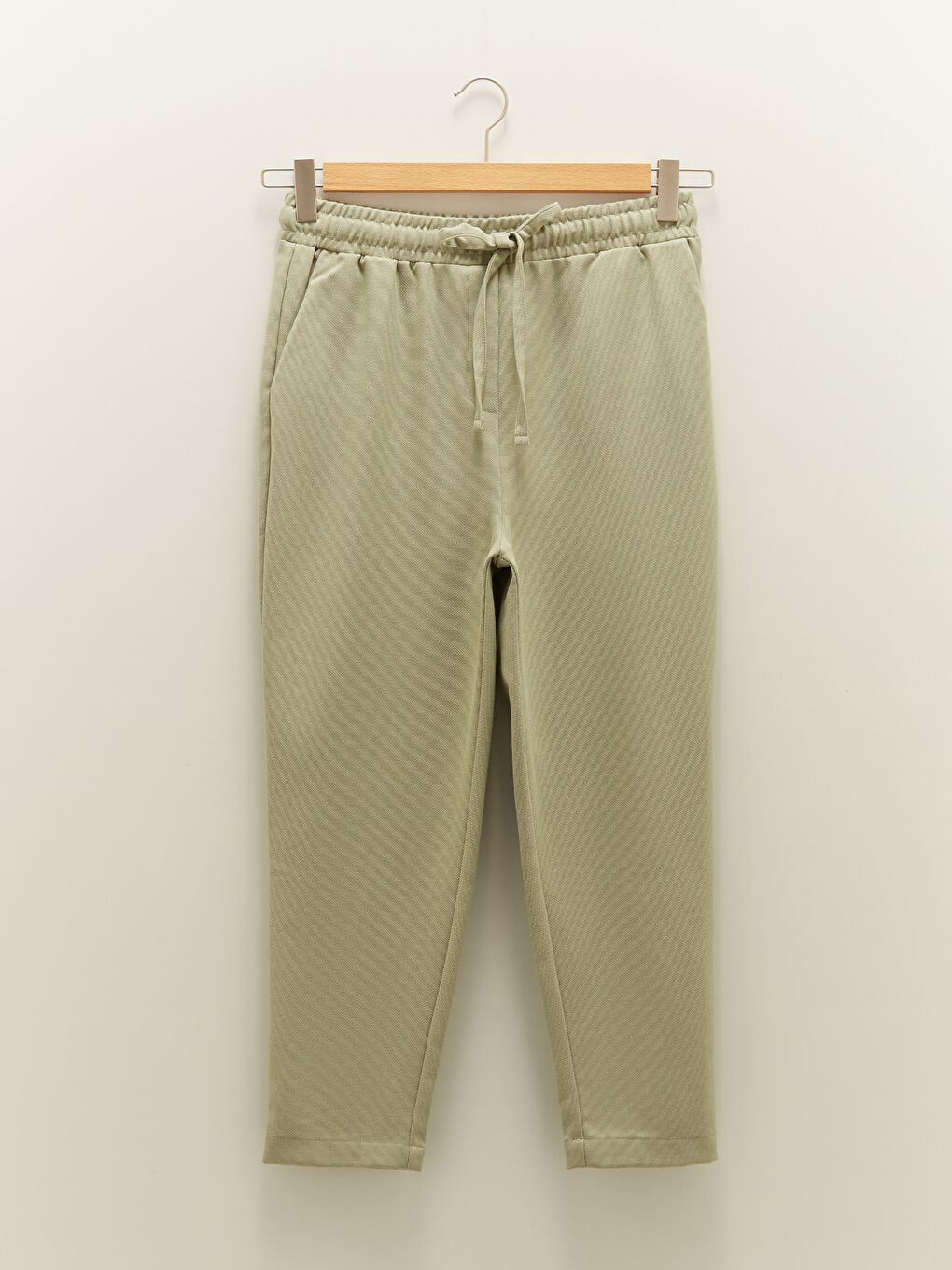 Yeşil Beli Lastikli Düz Cep Detaylı Gabardin Kadın Pantolon-4