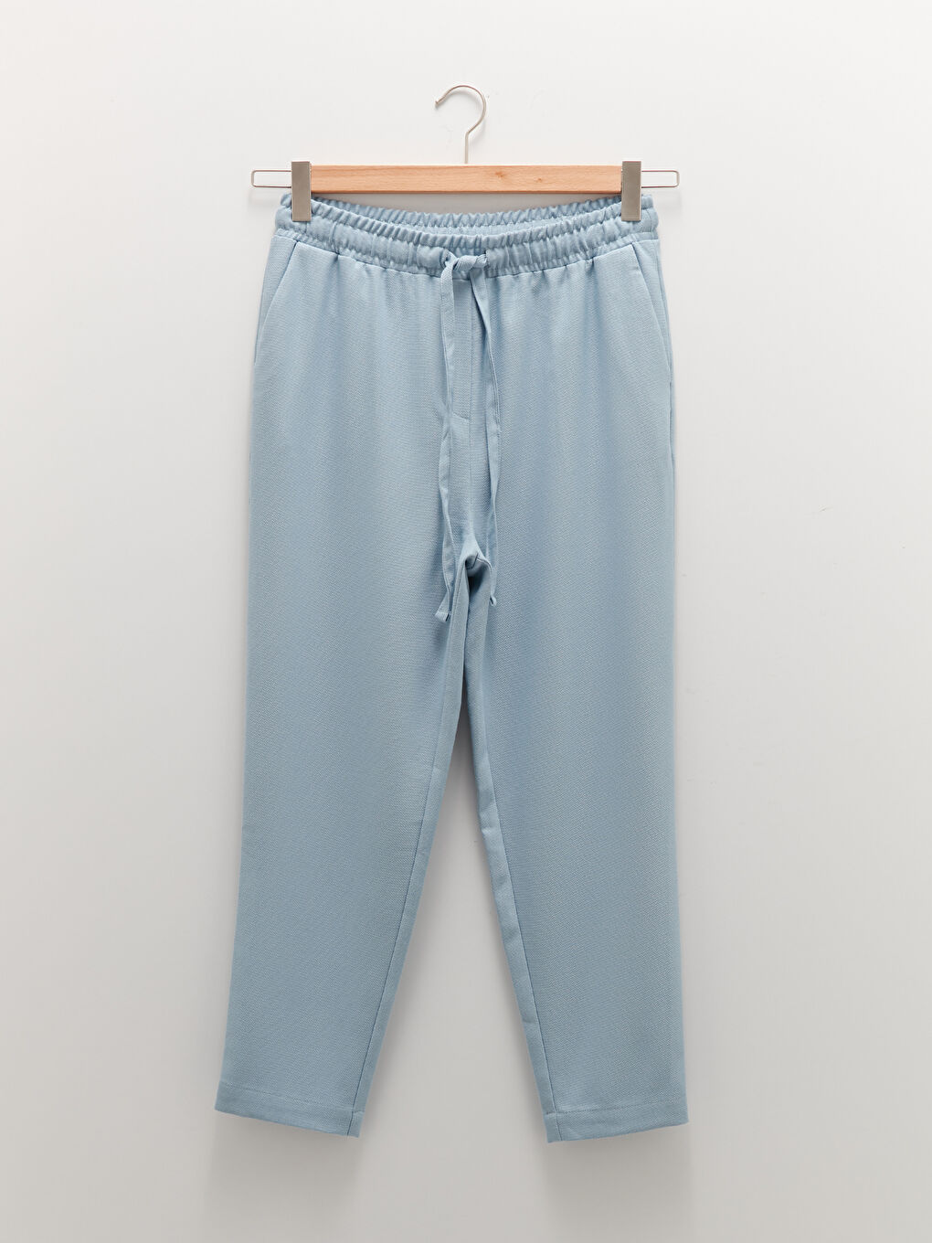 Pantalon Gabardine pour Femmes avec Taille Élastique, Coupe Droite et Poches Détail-4