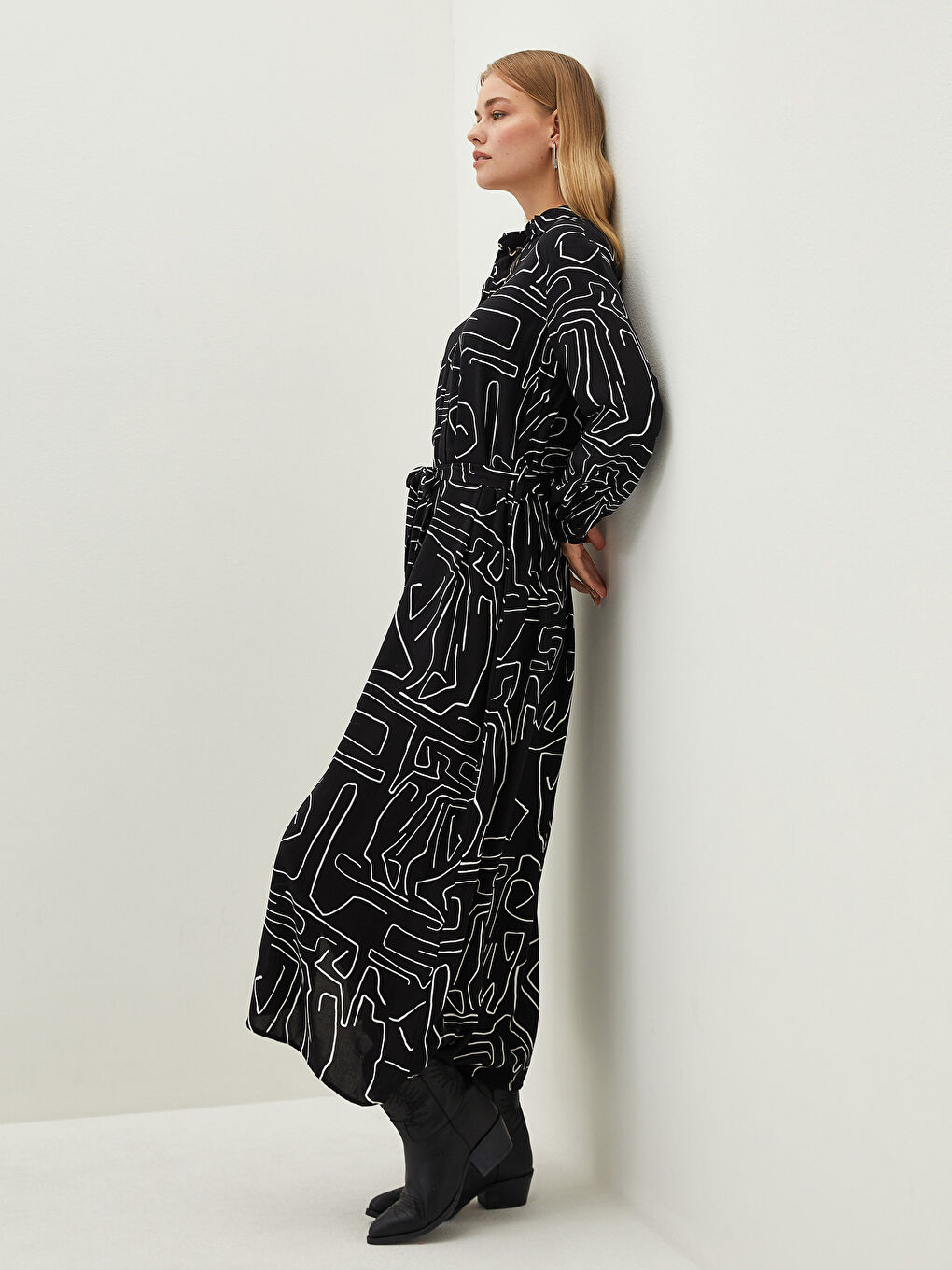 Φόρεμα Γυναικείο Μακρυμάνικο Με Γιακά Με Σχέδια Με Ζώνη Μέσης Από Βισκόζη-3