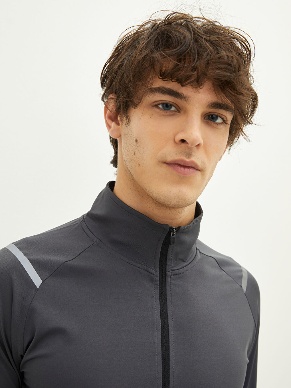 Antrasit Dik Yaka Uzun Kollu Erkek Spor Tişört-3