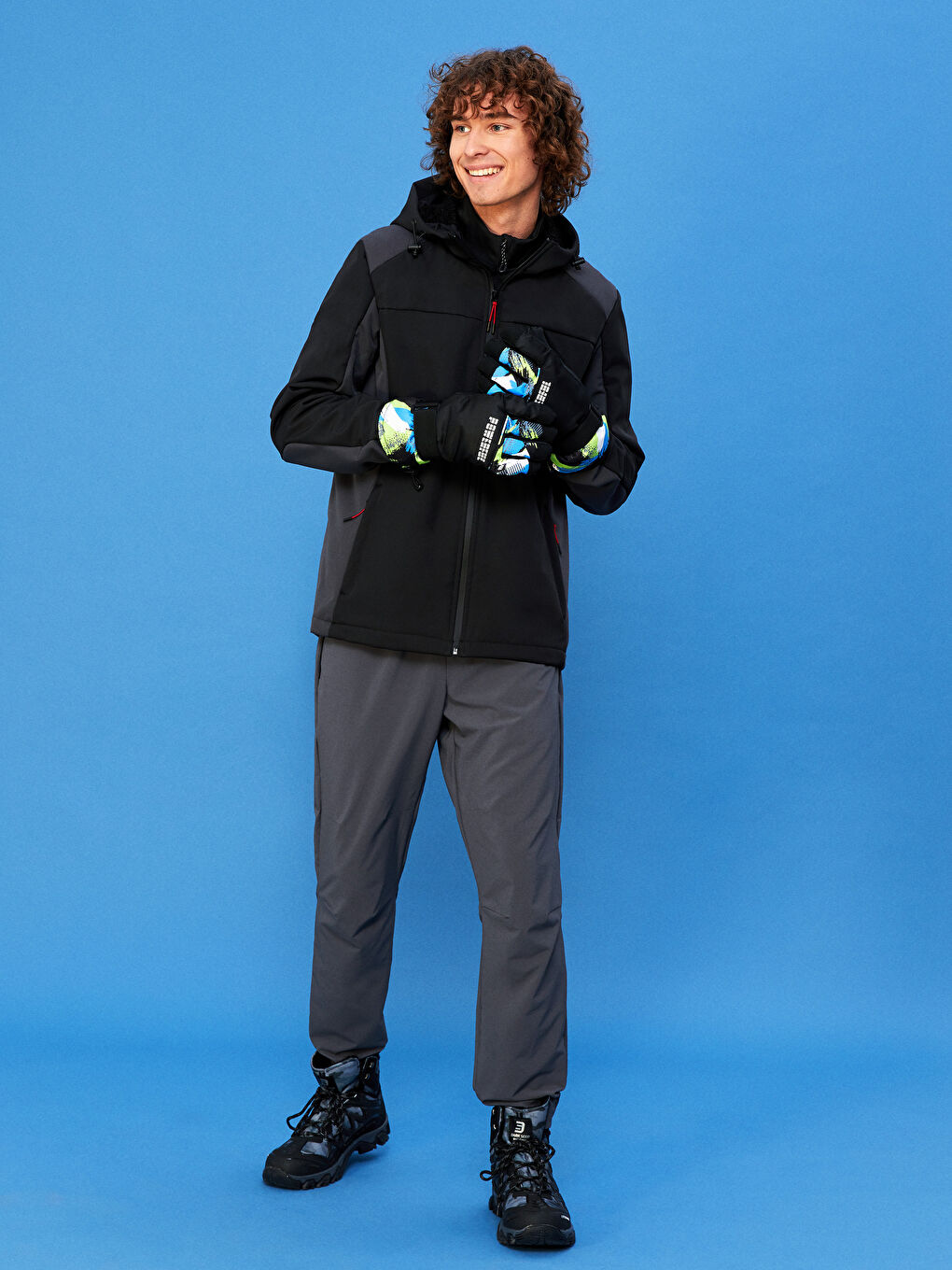 Siyah Yazı Baskılı Erkek Kar Eldiveni-2