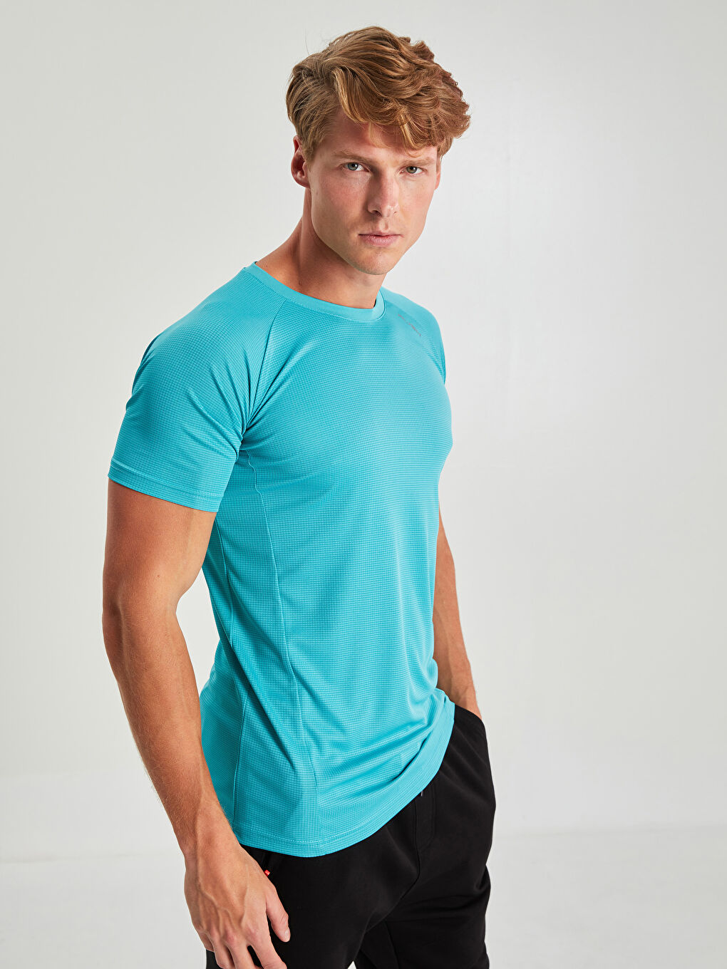 Спортивна футболка з круглим вирізом горловини, коротким рукавом та принтом для чоловіків