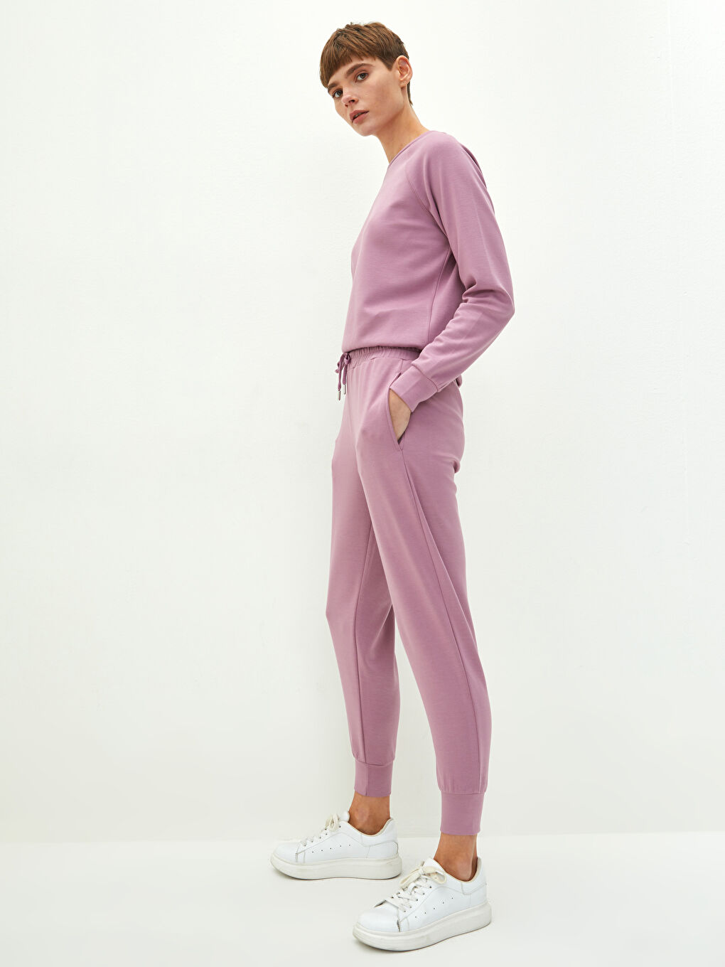 Pembe Beli Lastikli Düz Cep Detaylı Kadın Jogger Eşofman Altı-1