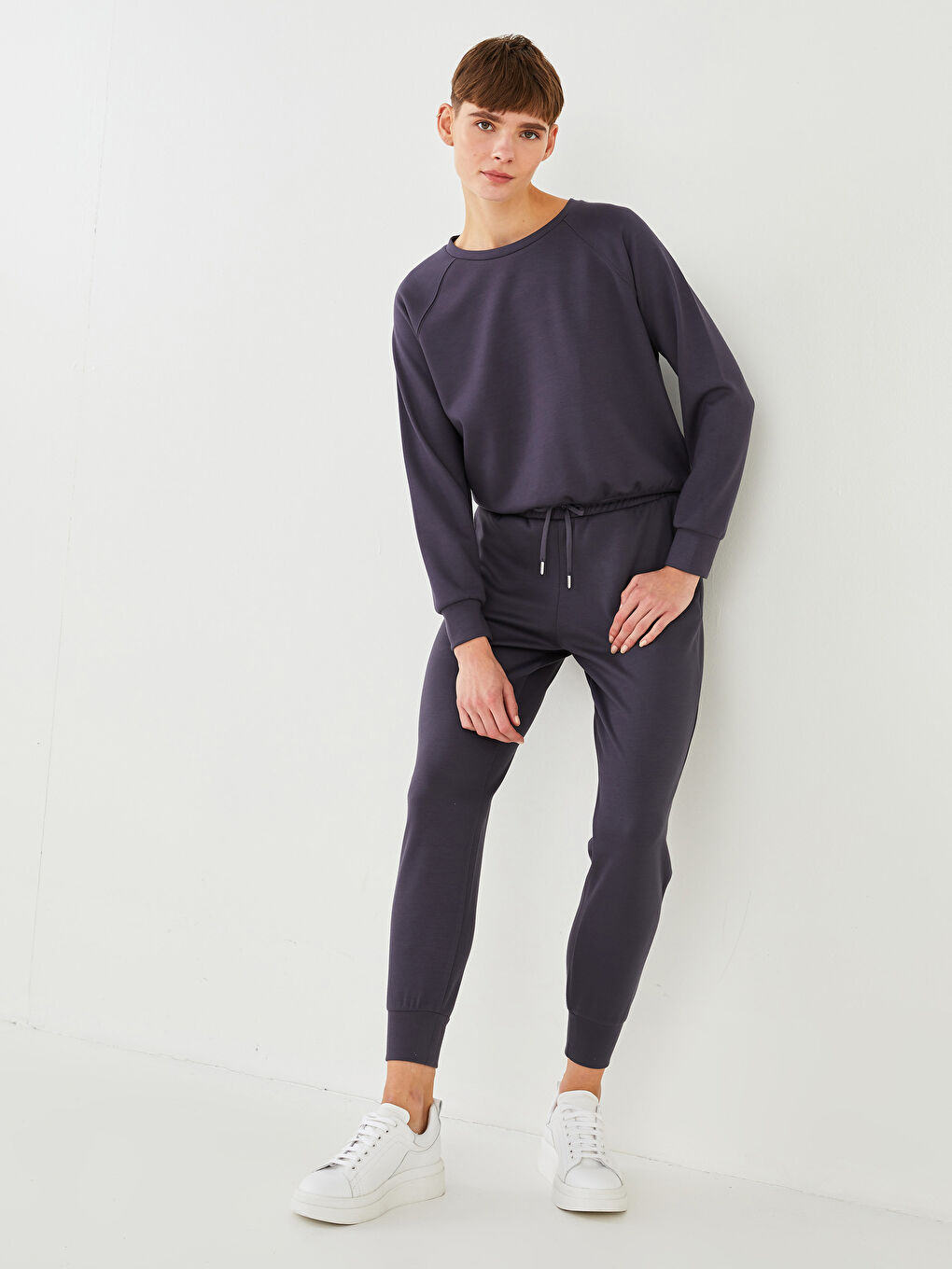 Antrasit Beli Lastikli Düz Cep Detaylı Kadın Jogger Eşofman Altı