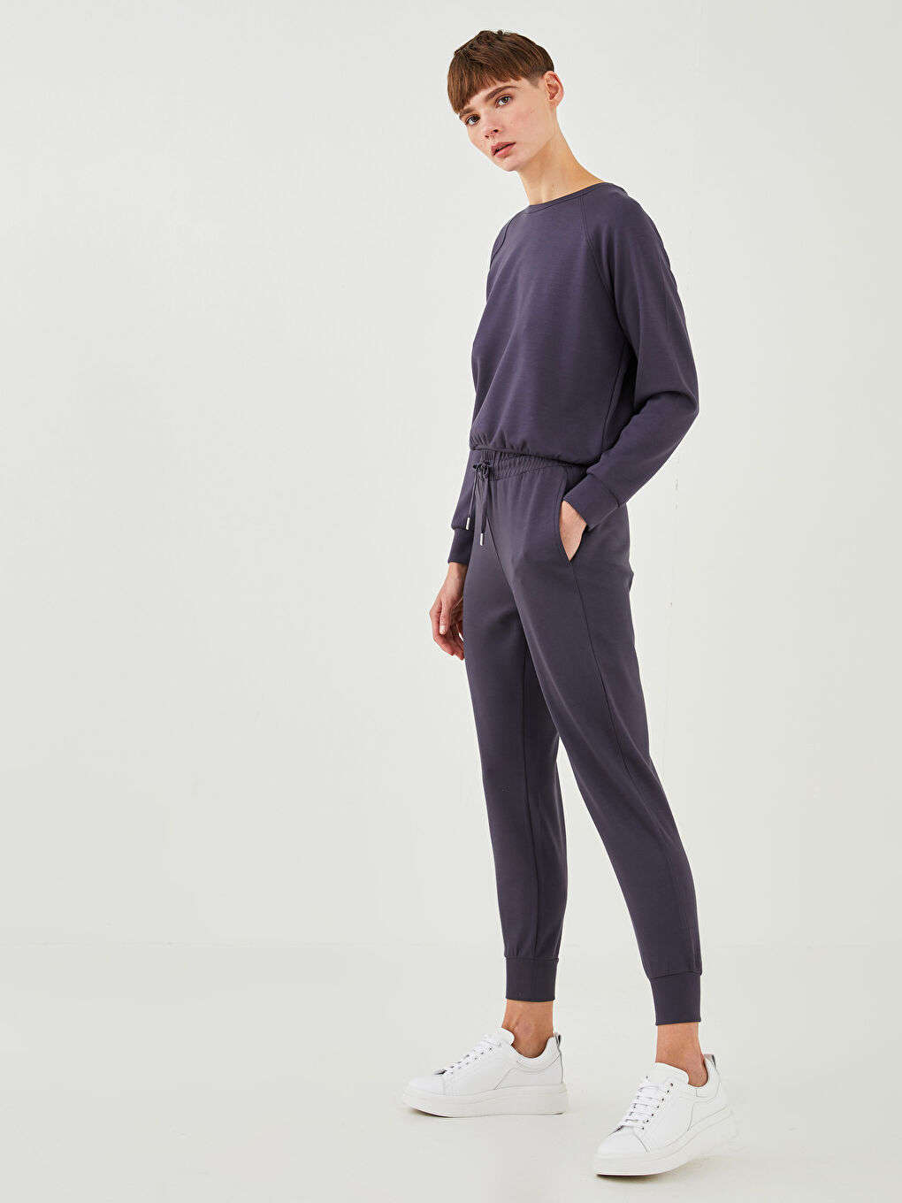 Antrasit Beli Lastikli Düz Cep Detaylı Kadın Jogger Eşofman Altı-2