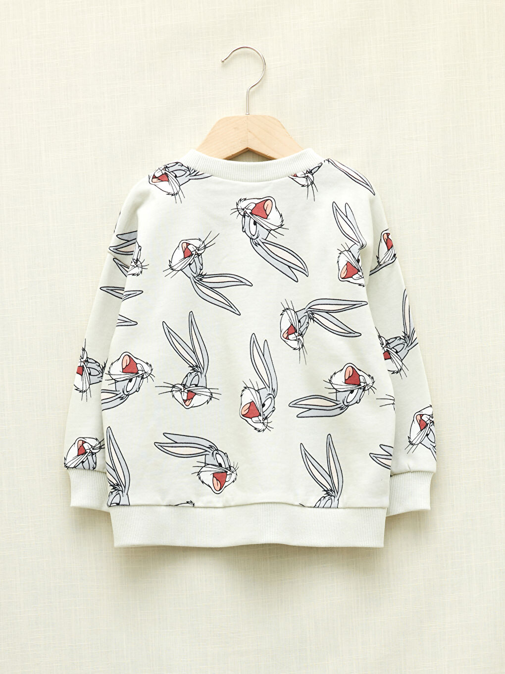 سويت شيرت وبنطلون بطبعة باغز باني بياقة دائرية وكم طويل للأولاد الرضع - مجموعة من قطعتين-3