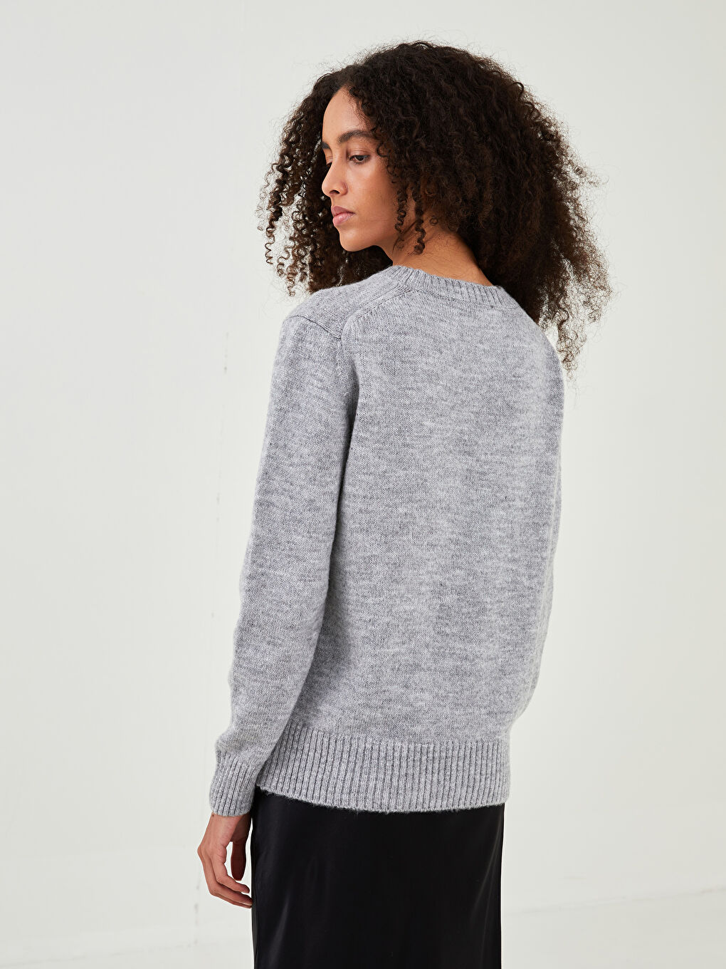 Crew Neck Plain Long Sleeve Women's Knitwear Sweater-5