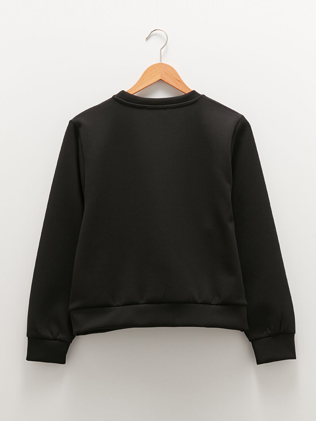 Siyah Bisiklet Yaka Düz Uzun Kollu Kadın Sweatshirt-6