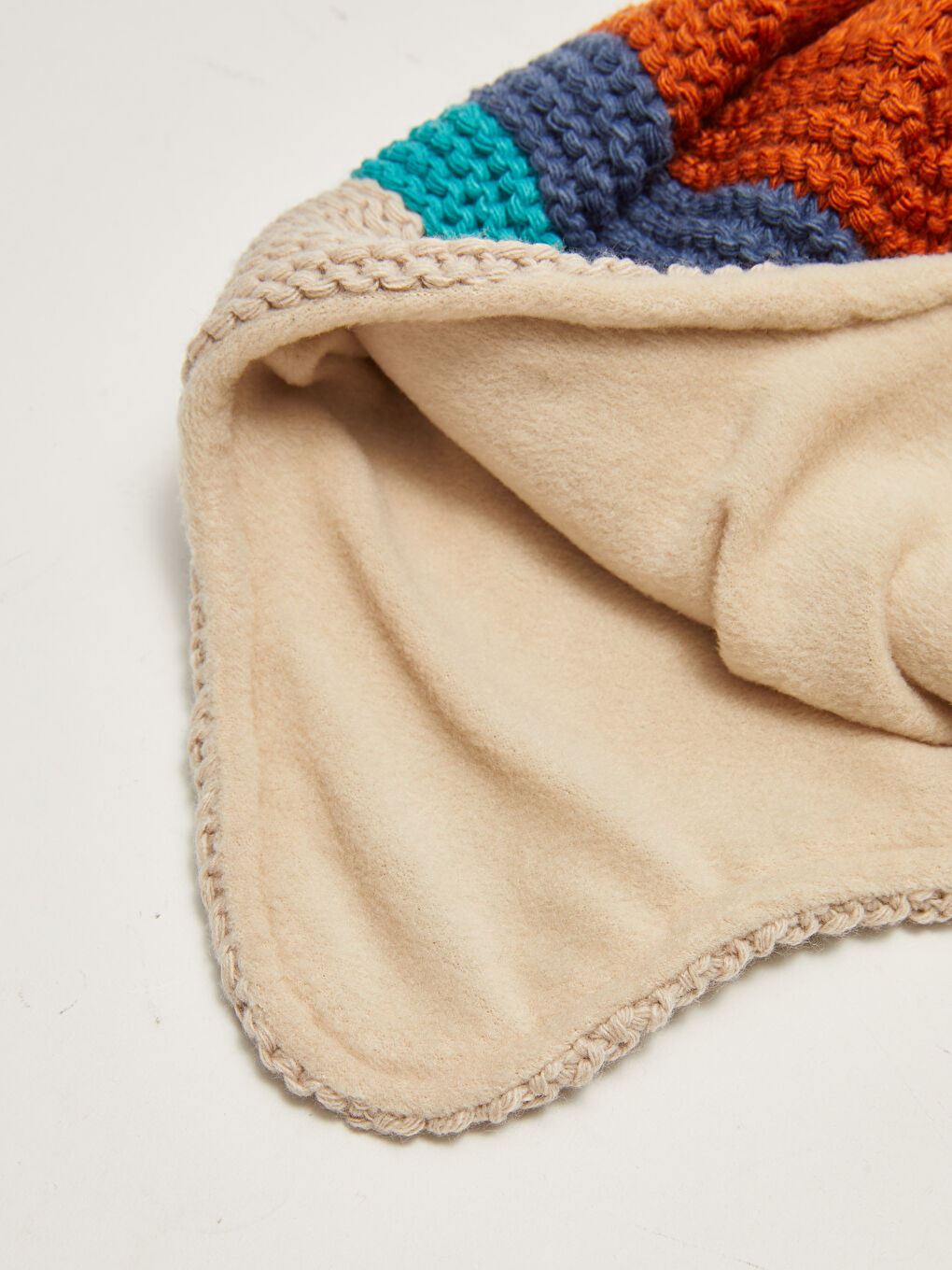 Boy Color Block Knit Beanie Gloves and Snood-7