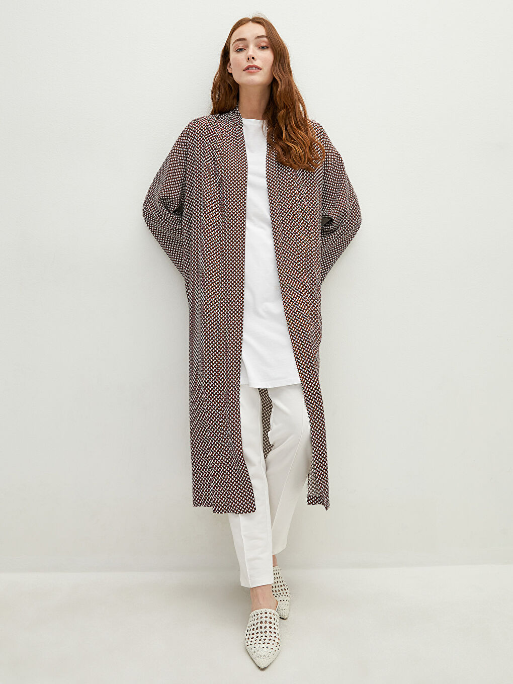 Kahverengi Şal Yaka Desenli Uzun Kollu Oversize Viskon Kadın Kimono