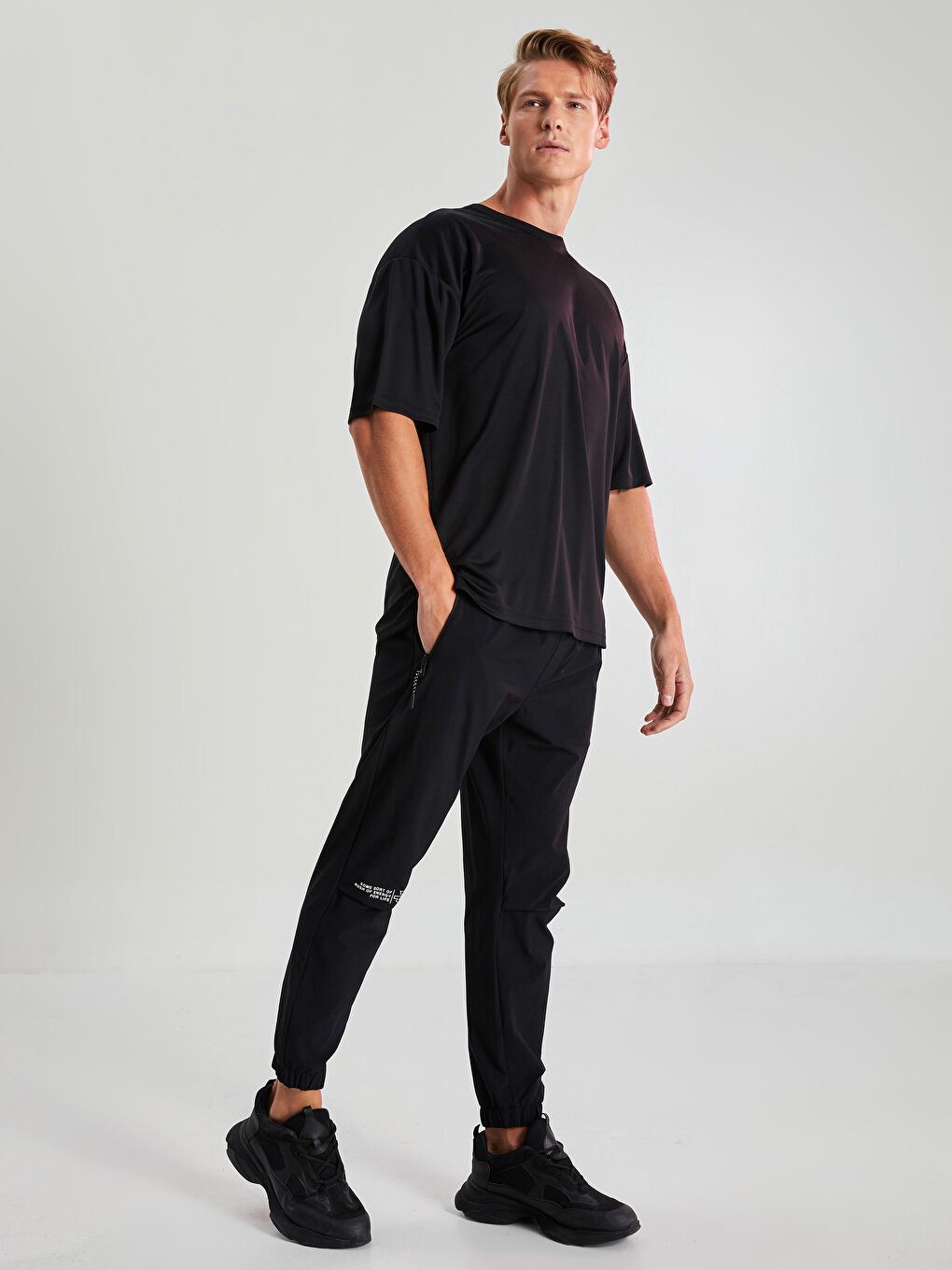 Siyah Slim Fit Erkek Spor Jogger Eşofman Altı