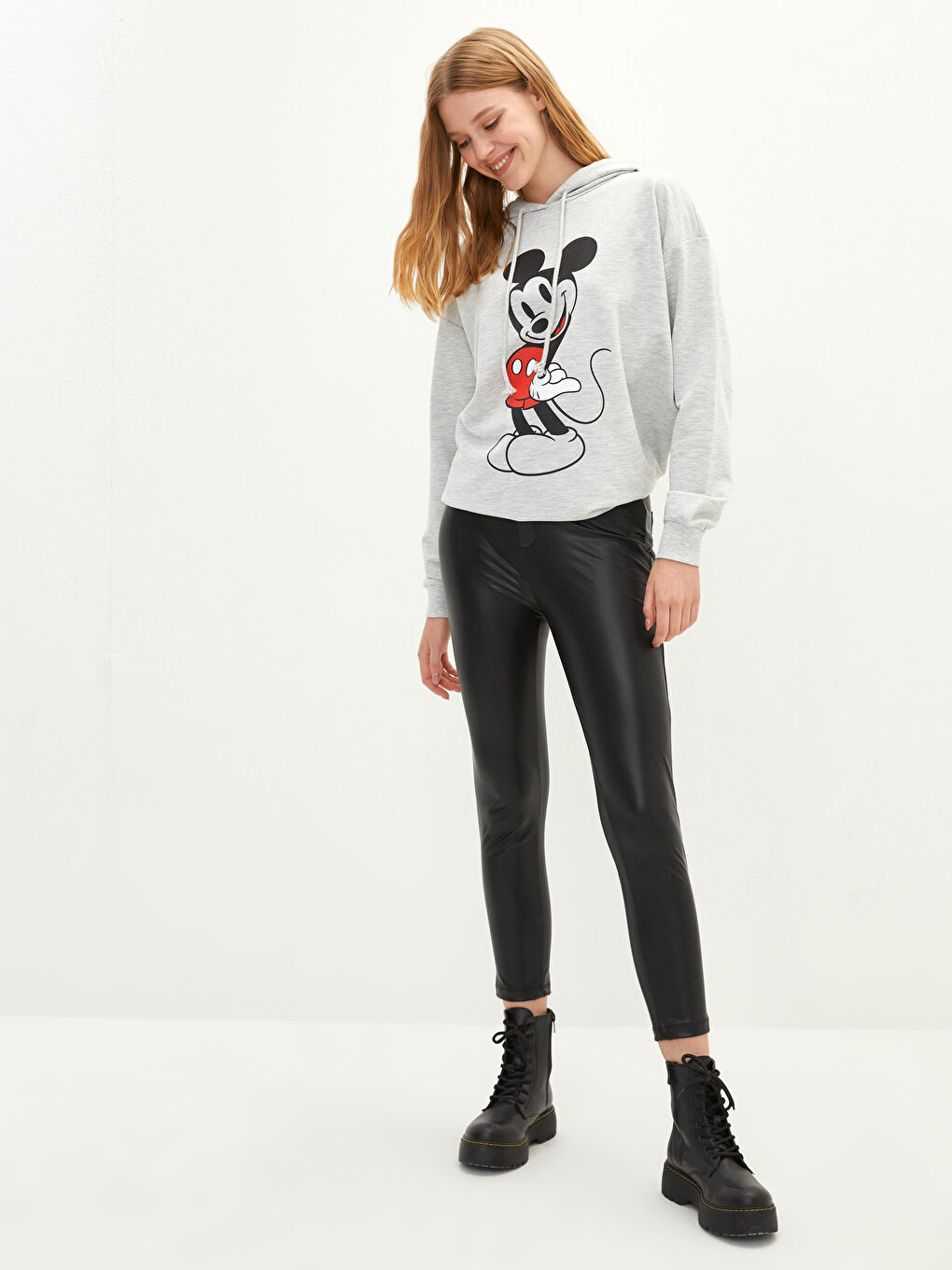 Pantaloni Standard Fit Regular din Piele Ecologică pentru Femei-1