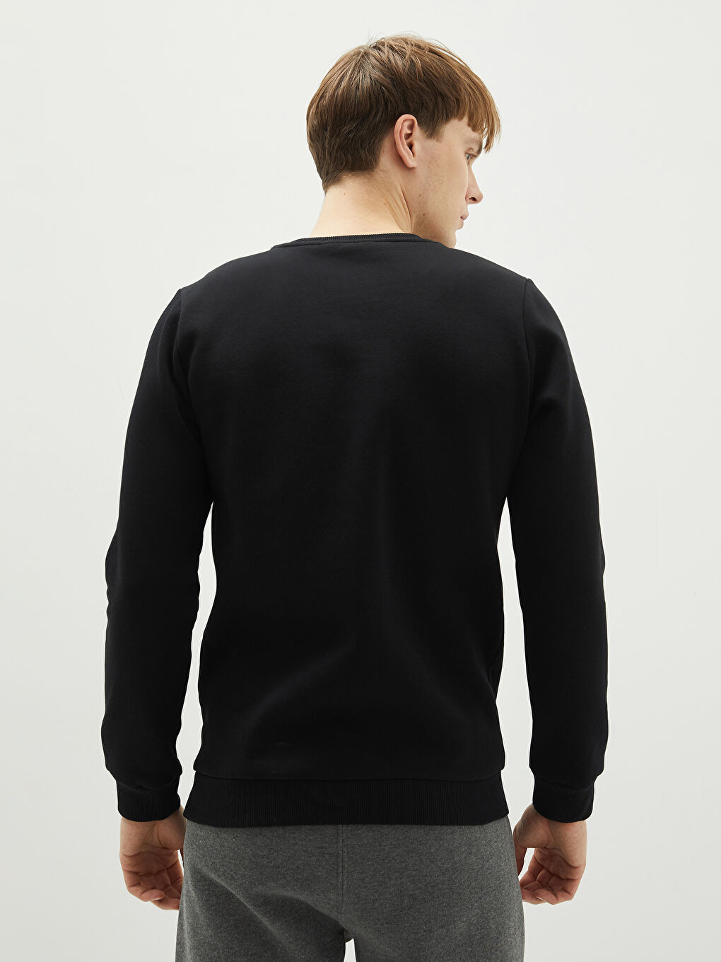 Siyah Bisiklet Yaka Baskılı Erkek Kalın Sweatshirt-4