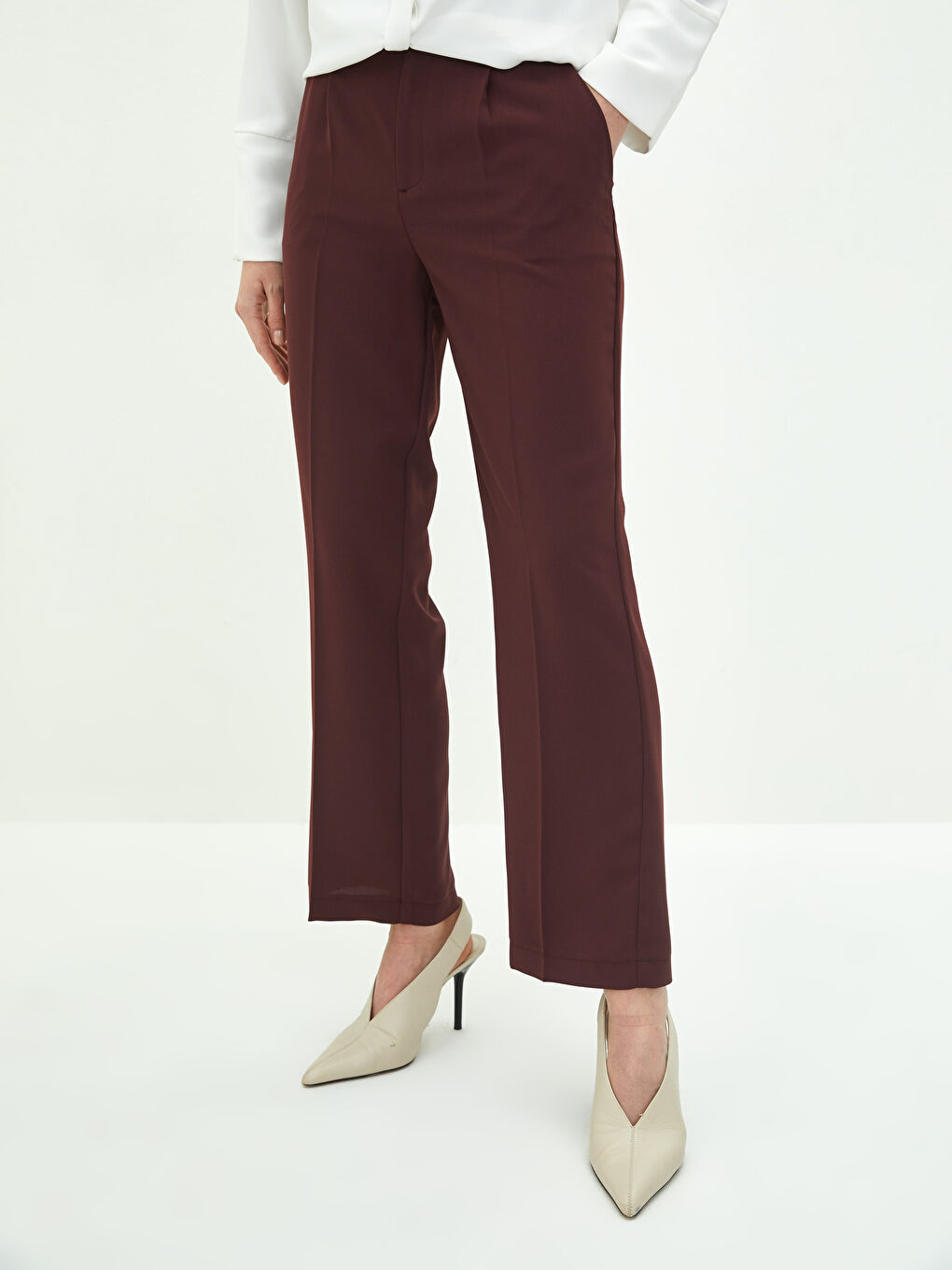 Pembe Standart Fit Düz Cep Detaylı Kadın Pantolon-2