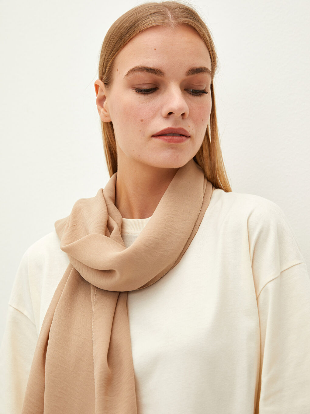 Әйелдерге арналған өрнексіз үлкен шарф-1