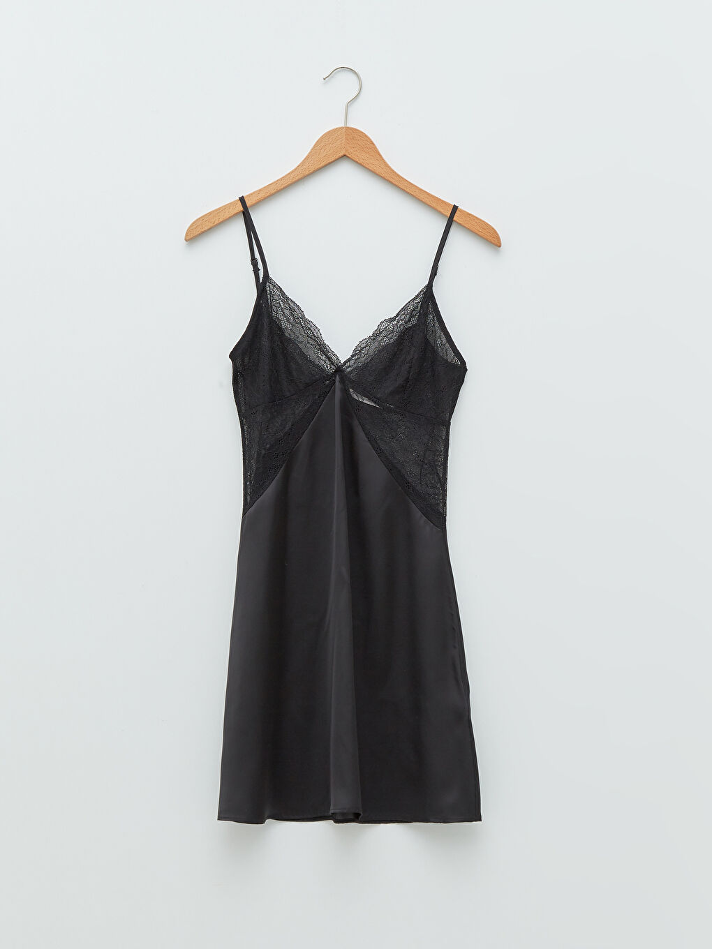 Гигант пен киска